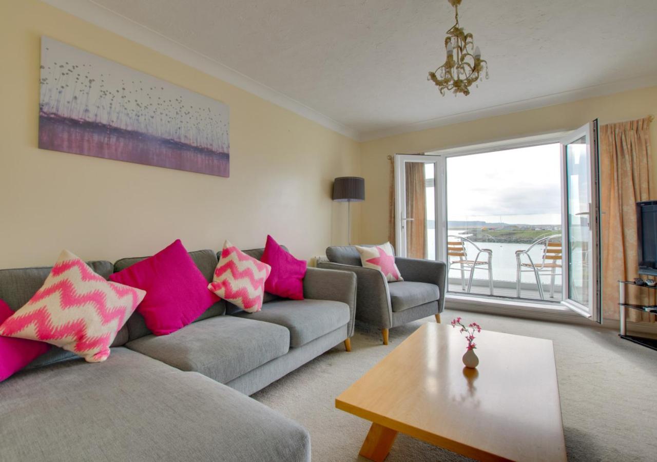3 Bed in Wyke Regis oc-wy511