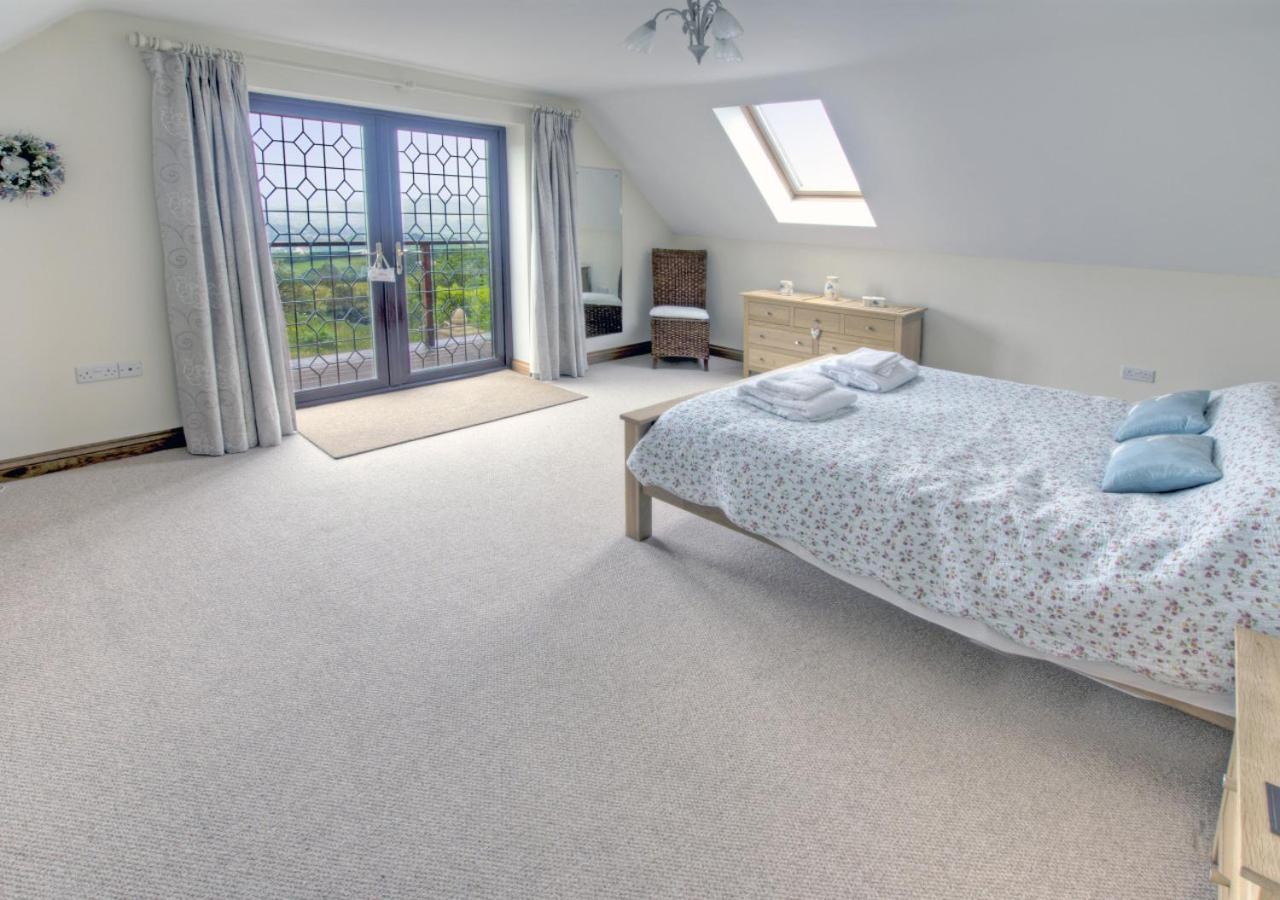 2 Bed in Seaton oc-mbhol
