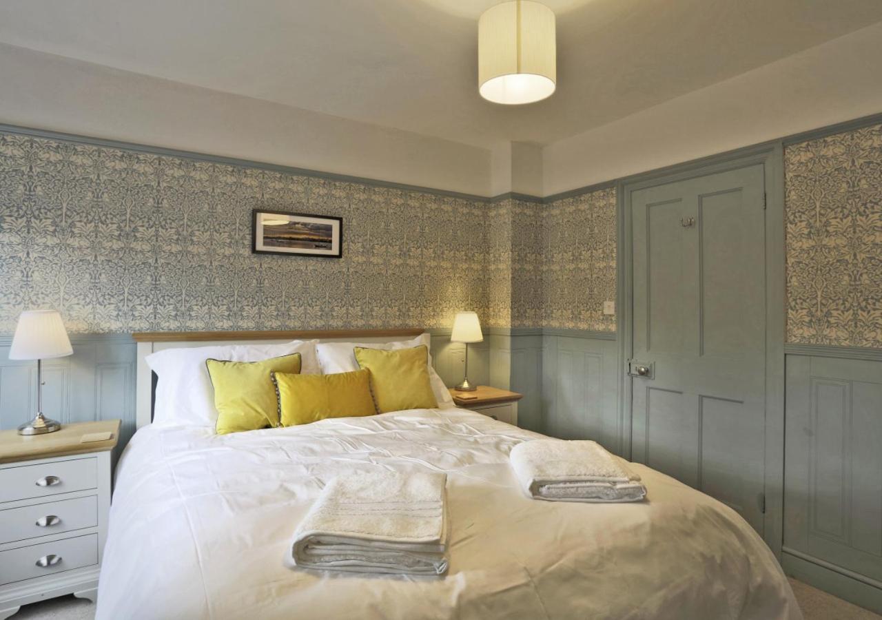 Braeside House
