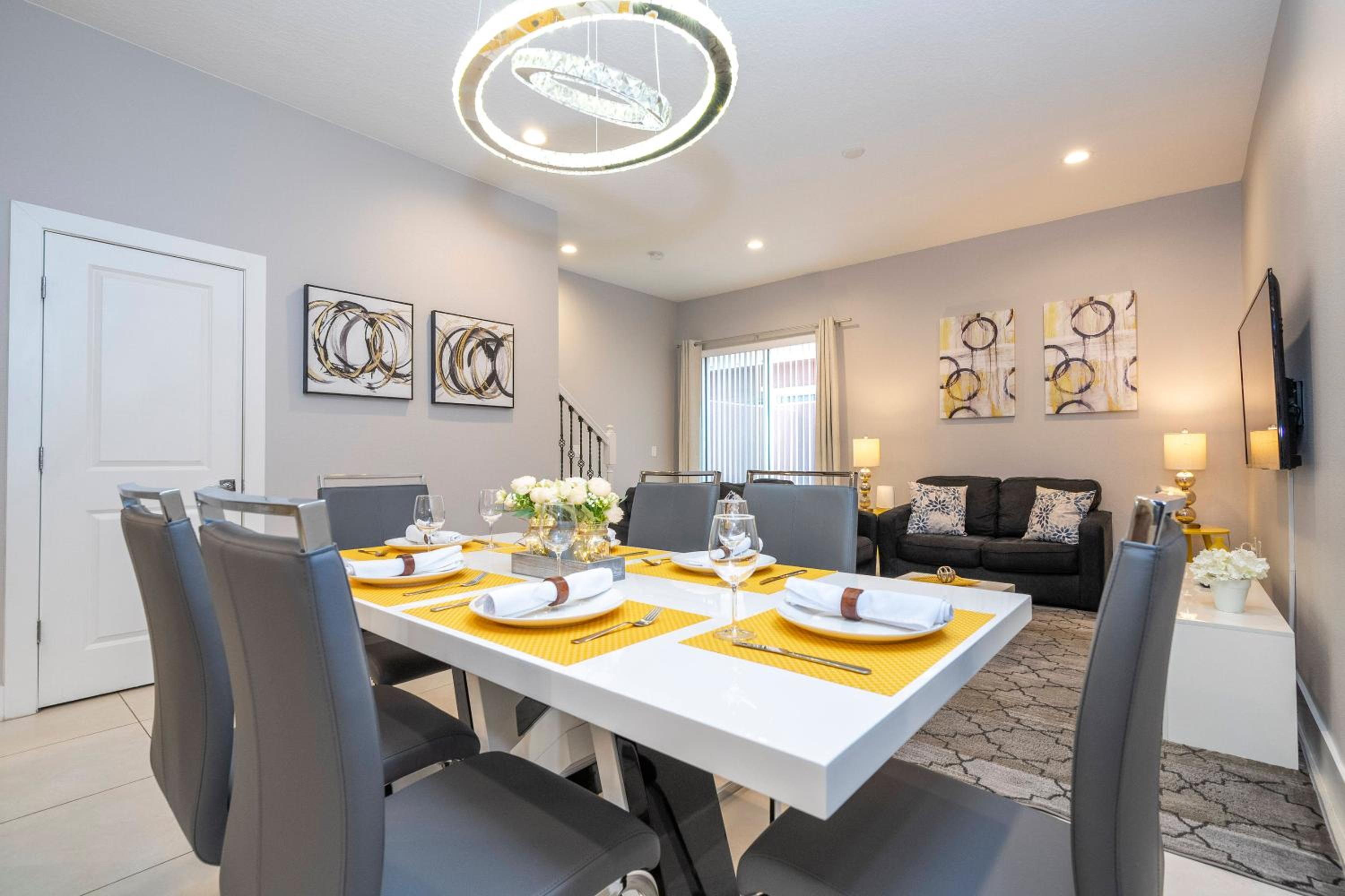 Stunning Villa 5 min to Disney