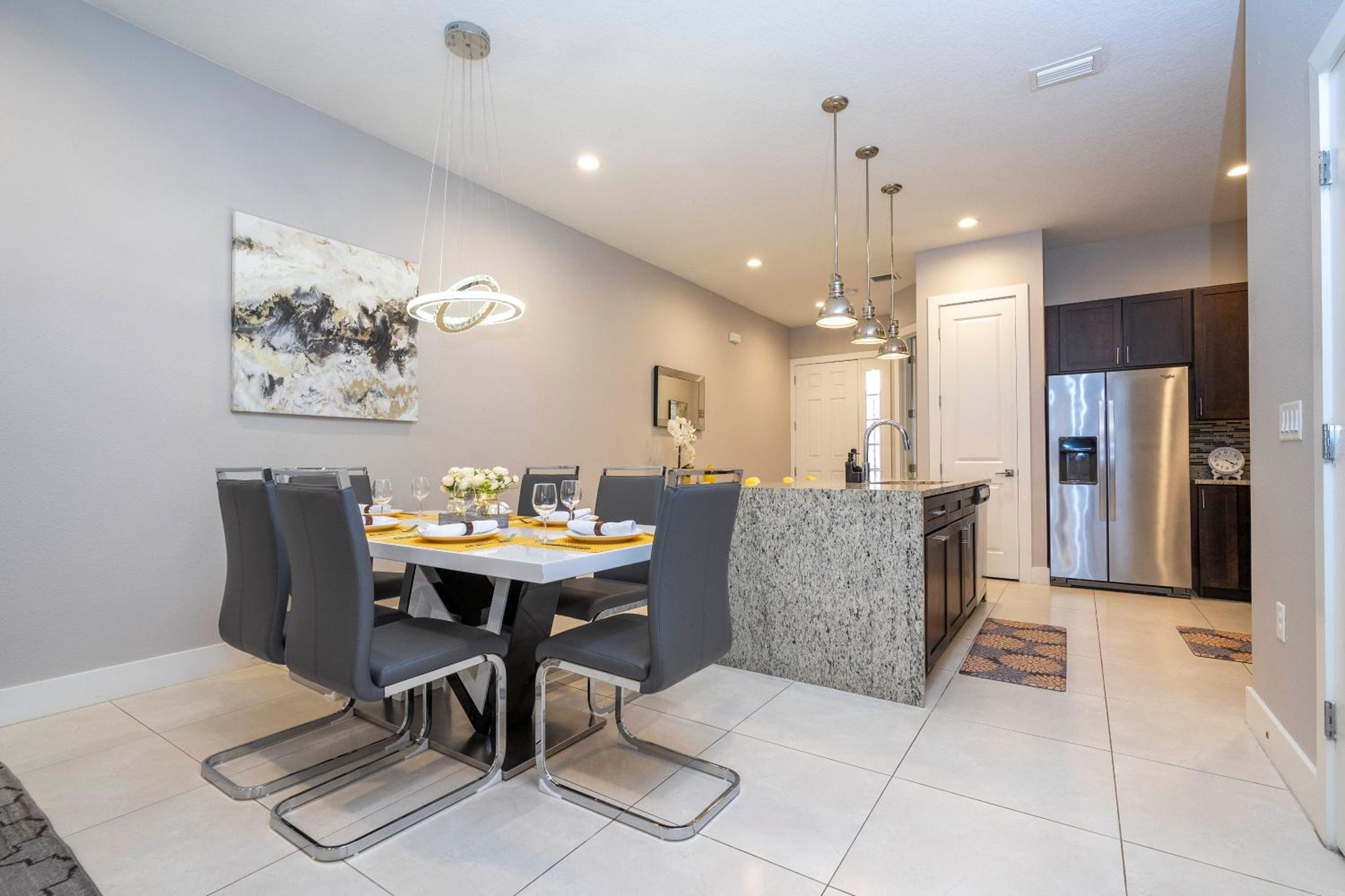 Stunning Villa 5 min to Disney
