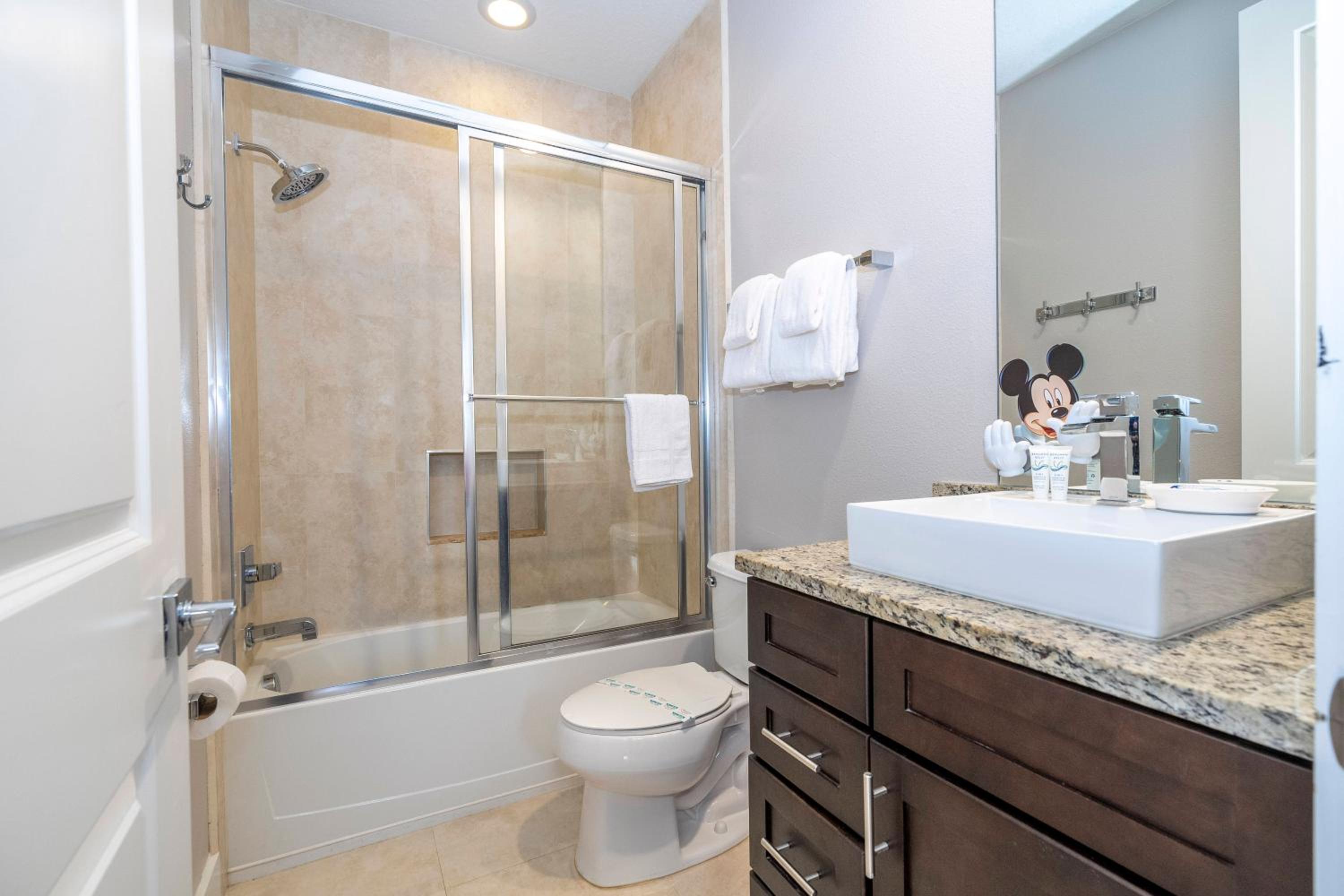 Stunning Villa 5 min to Disney