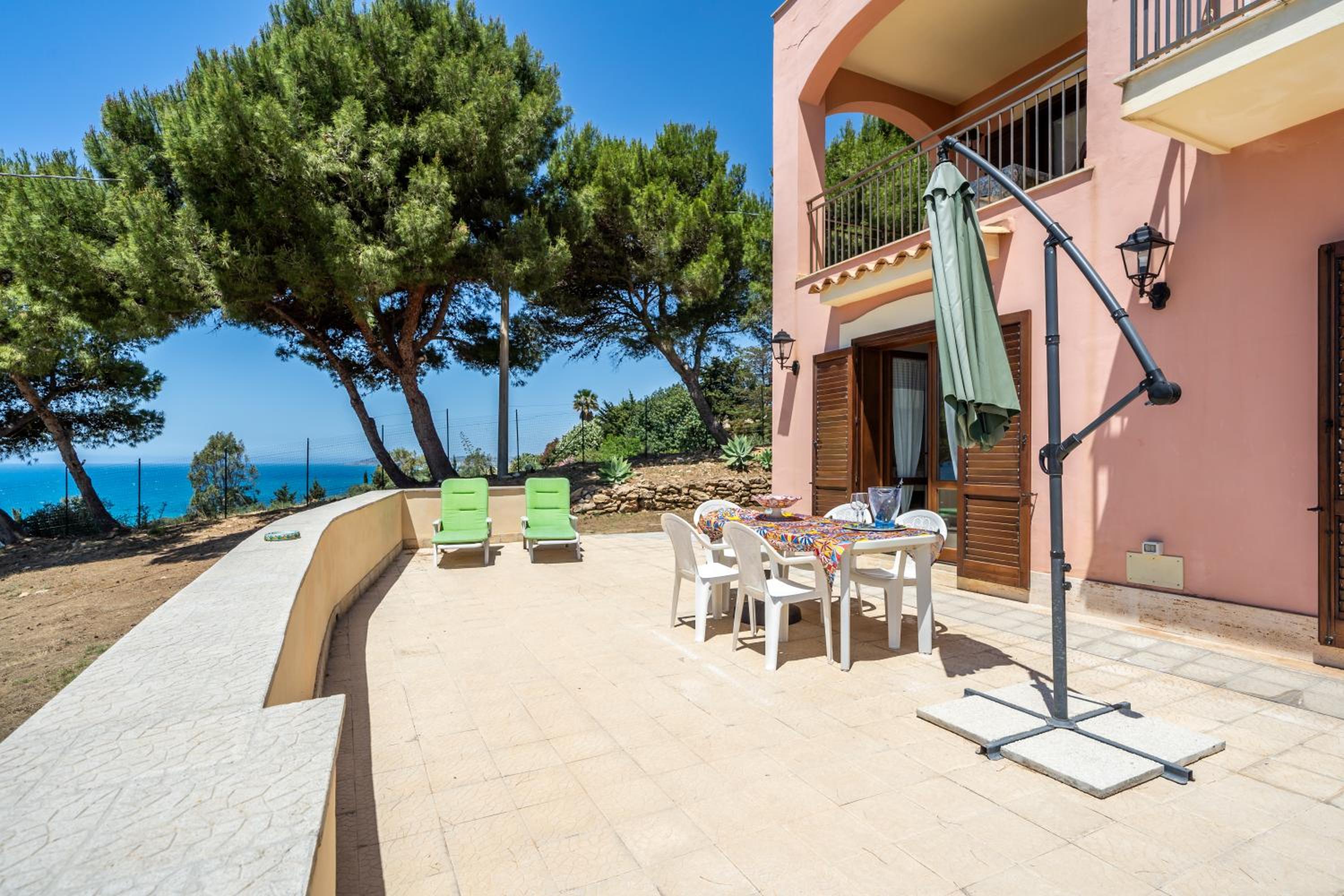 Villa Rosa sul mare