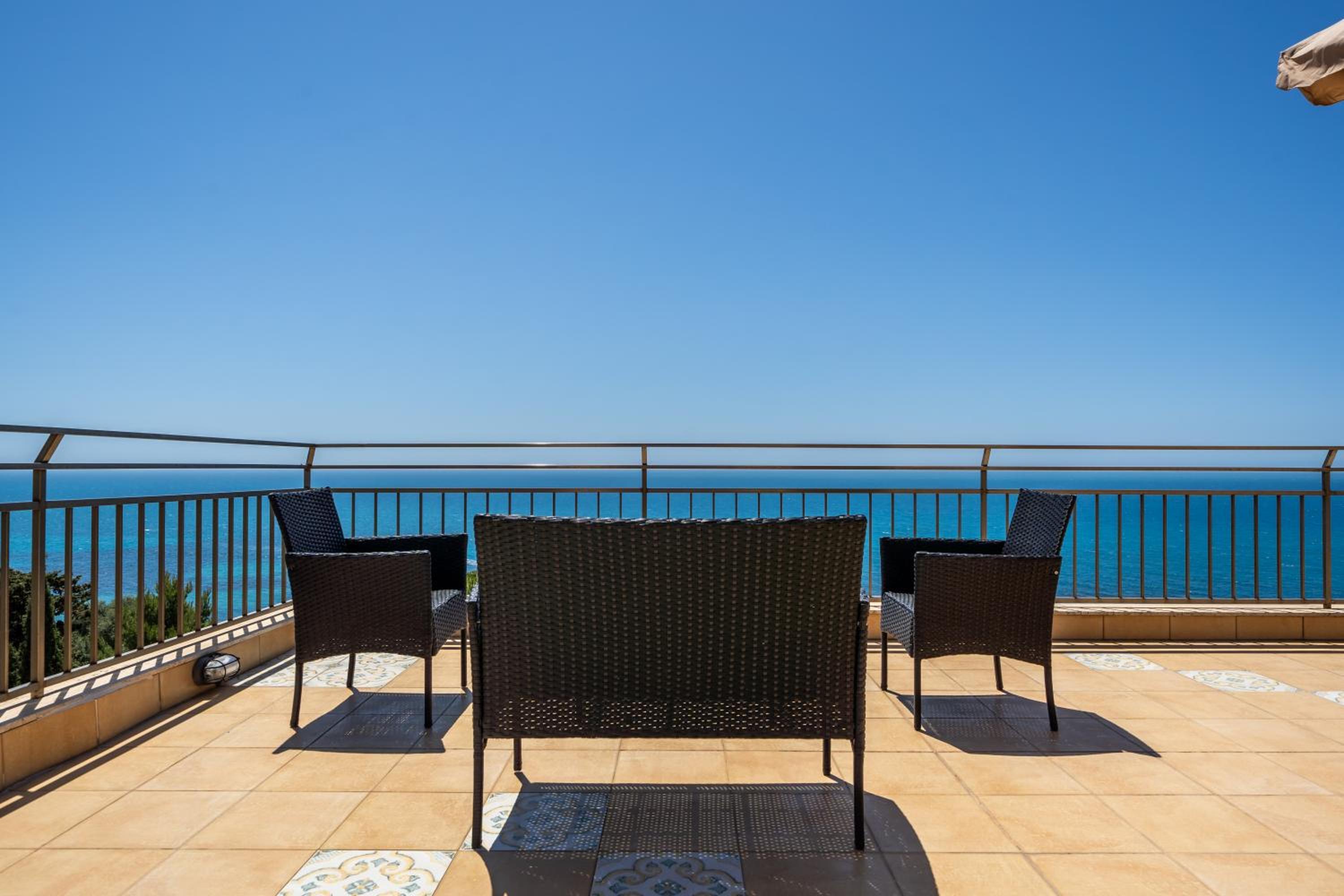 Villa Rosa sul mare