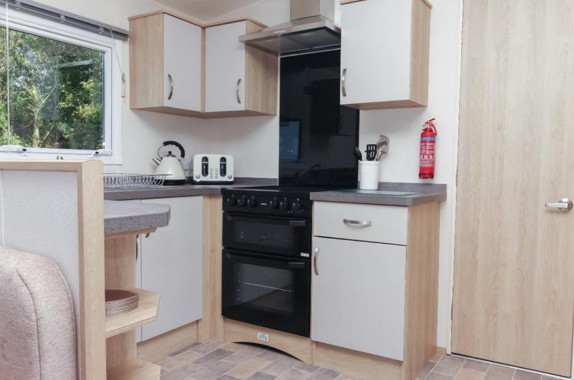 Bude Vacations - Cornish Coasts Holiday Park - Property Image 94