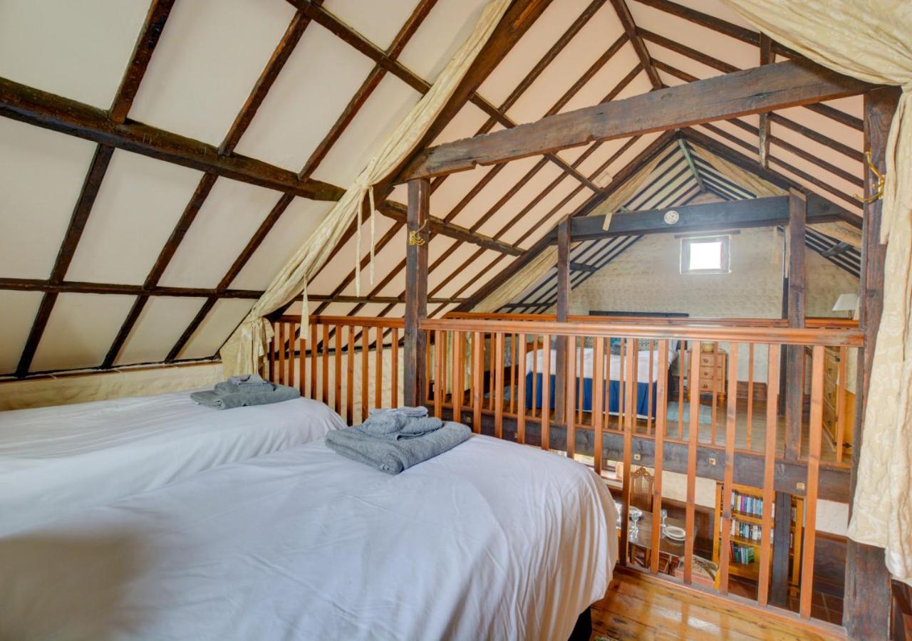2 Bed in Bacton oc-712