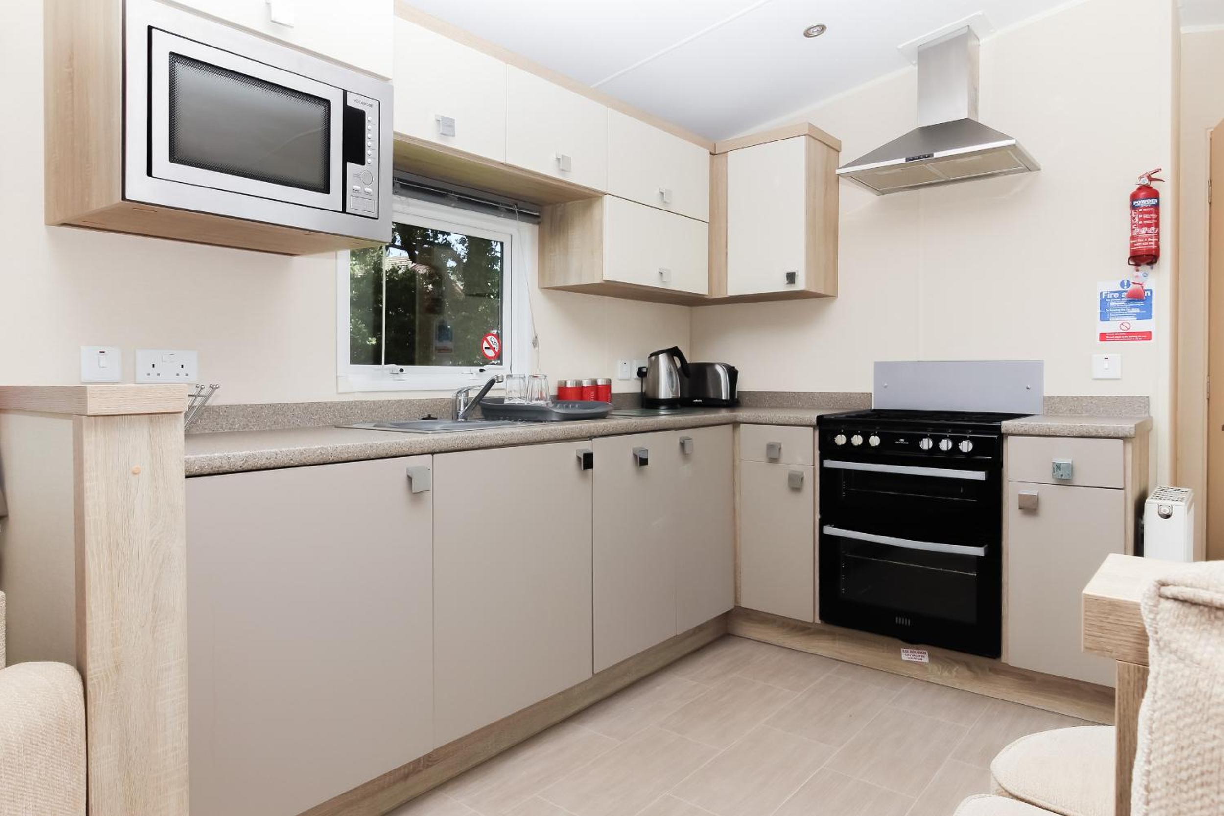 Bude Vacations - Cornish Coasts Holiday Park - Property Image 32