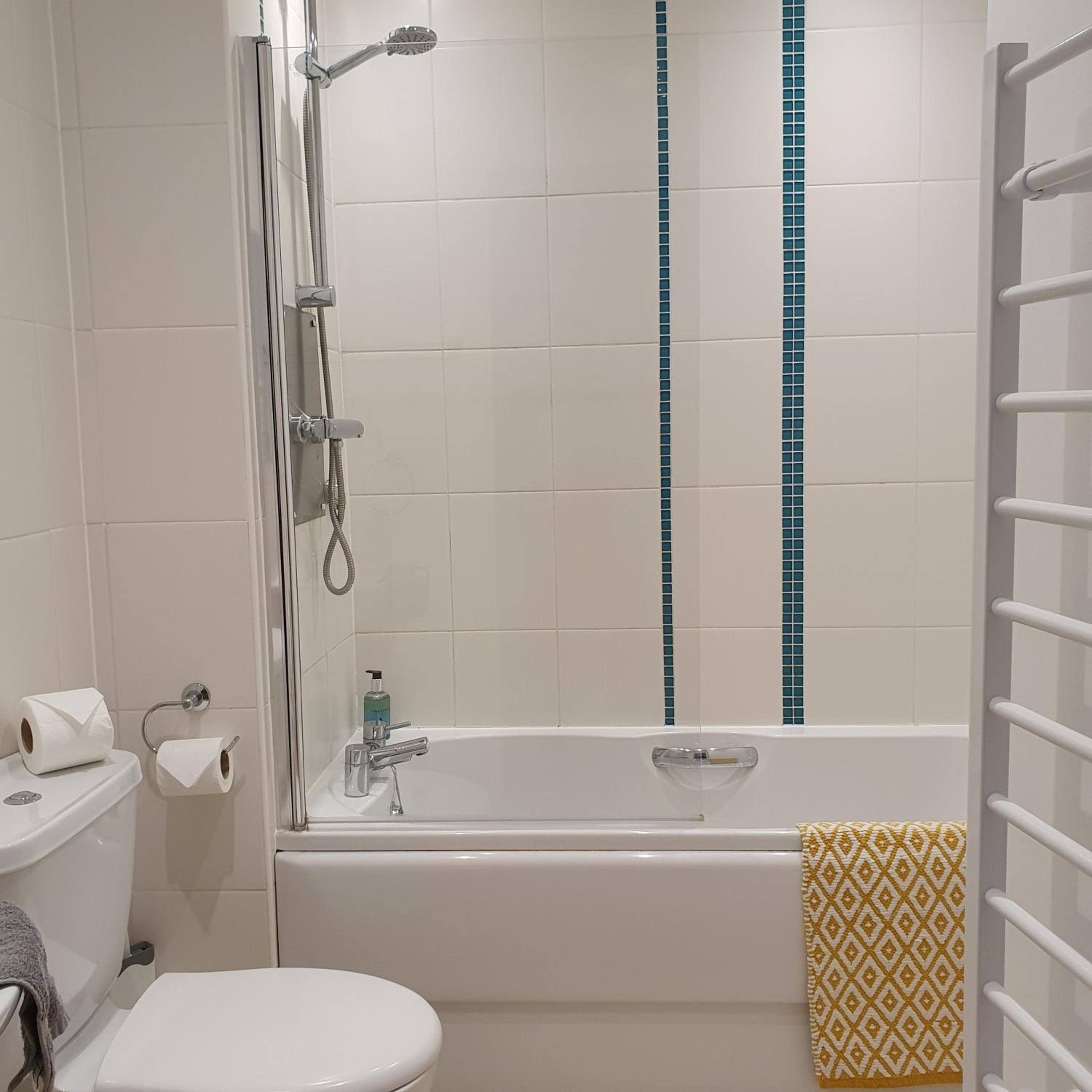Outstanding & Modern Apartments in the heart of Camden Town view 3