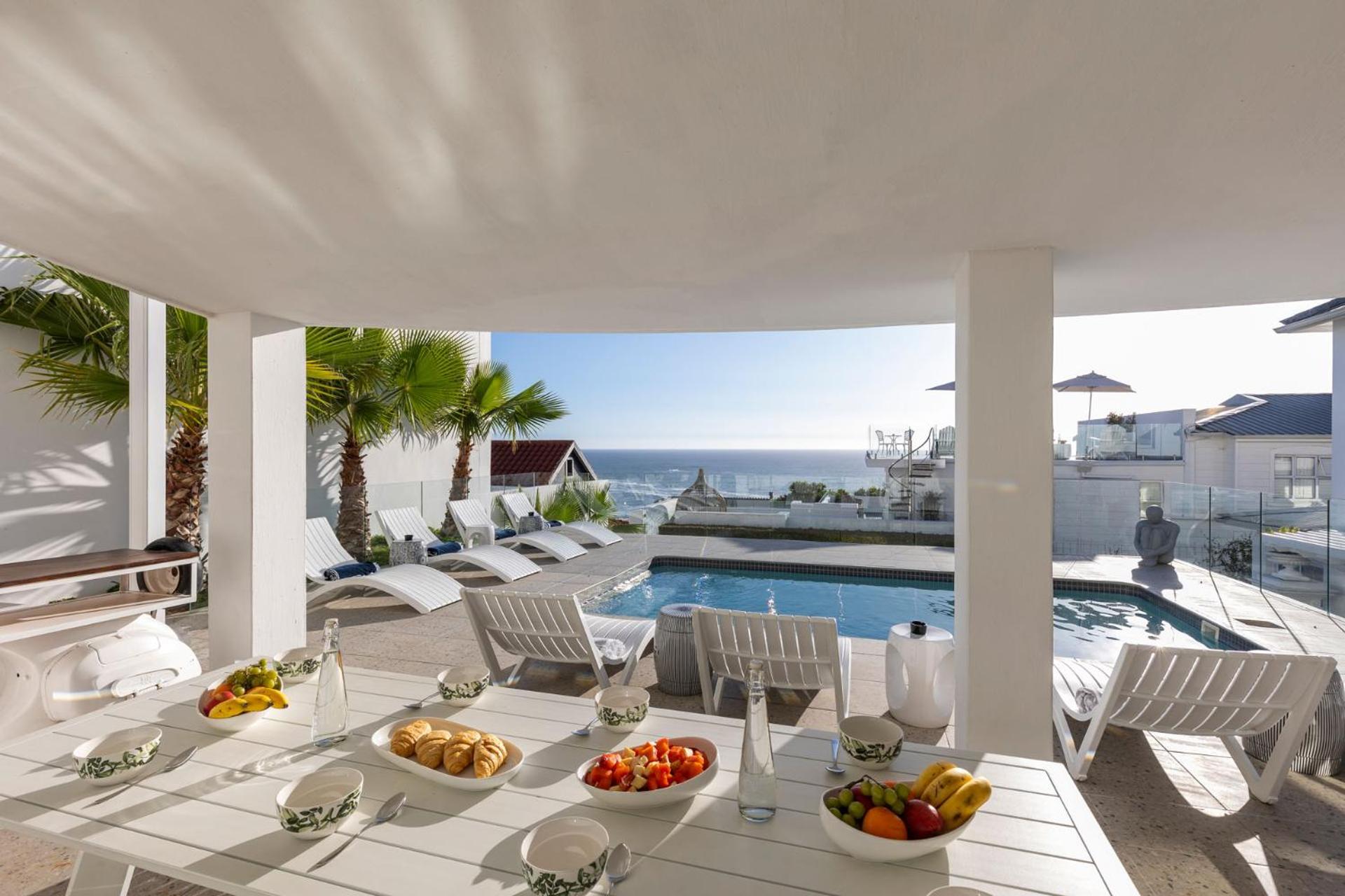 Clifton YOLO Spaces - Clifton Beachfront Penthouse