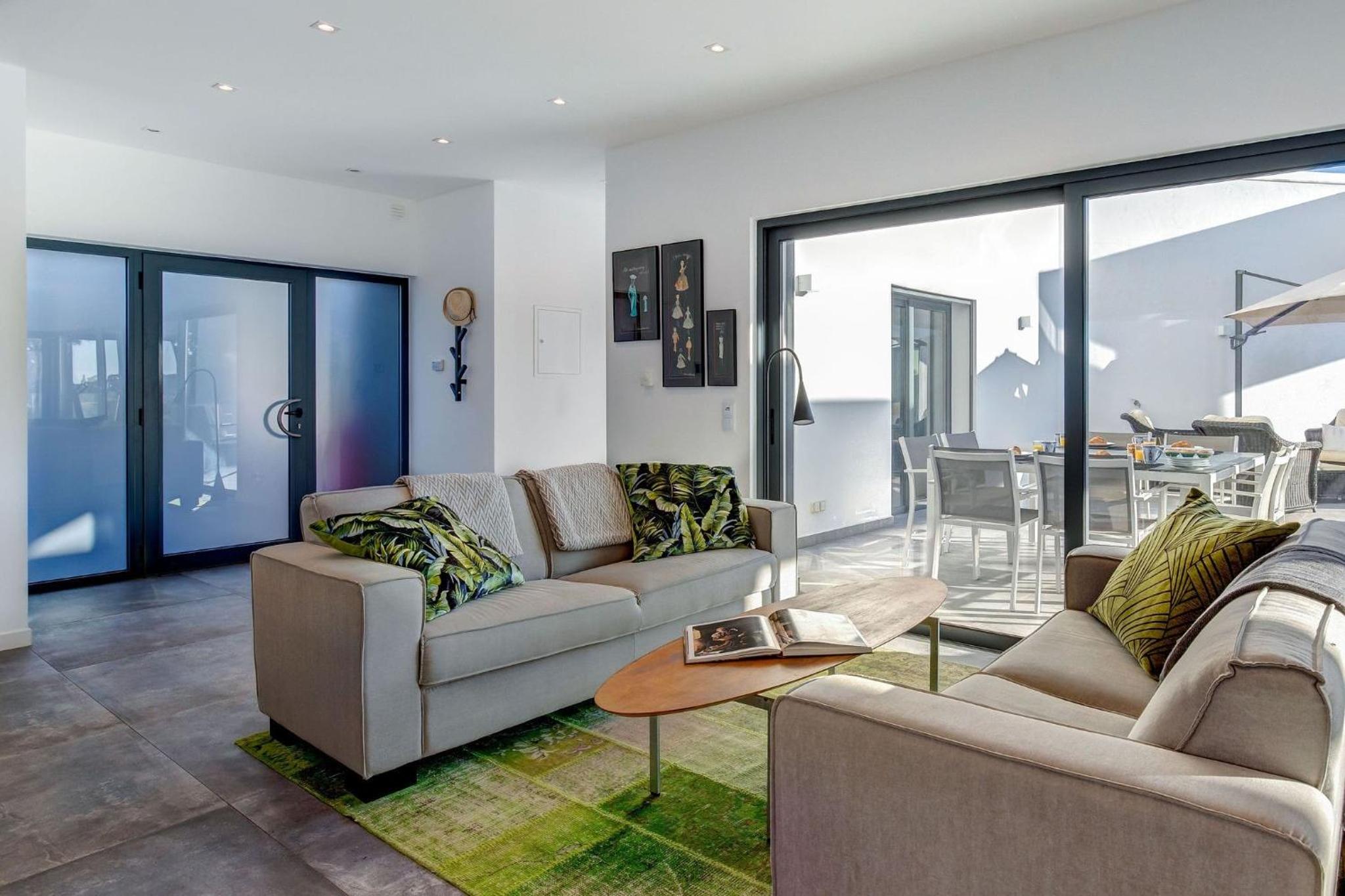 Casa Blanca view 3