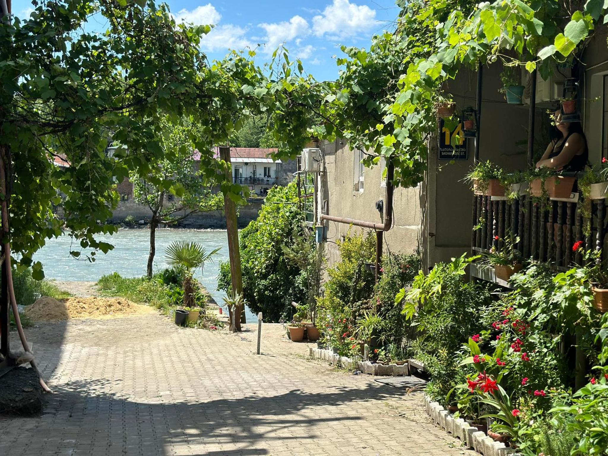 Photo 18