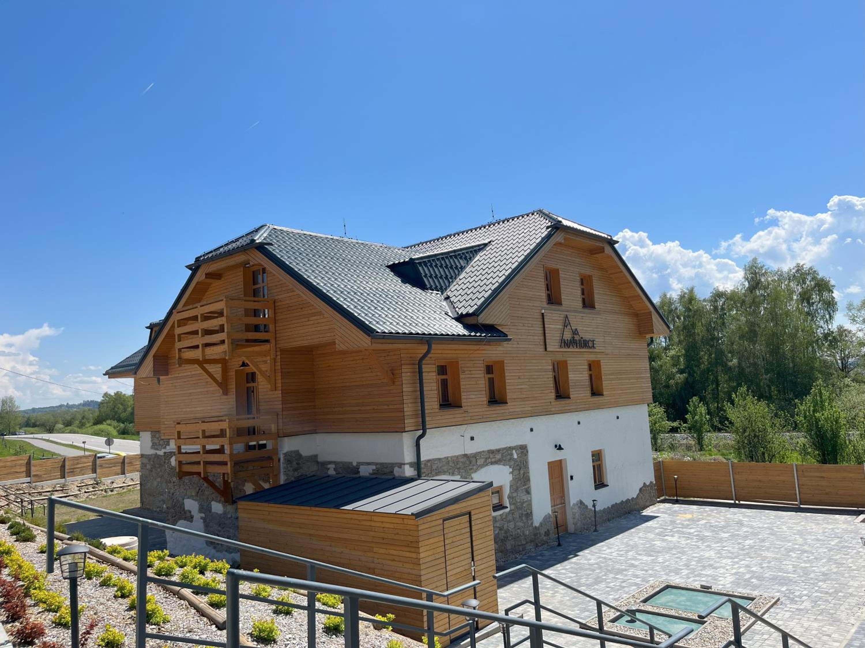 Hnízdo Na Hůrce