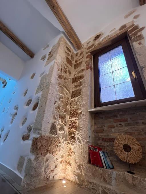 Apollona's Boutique Apartment