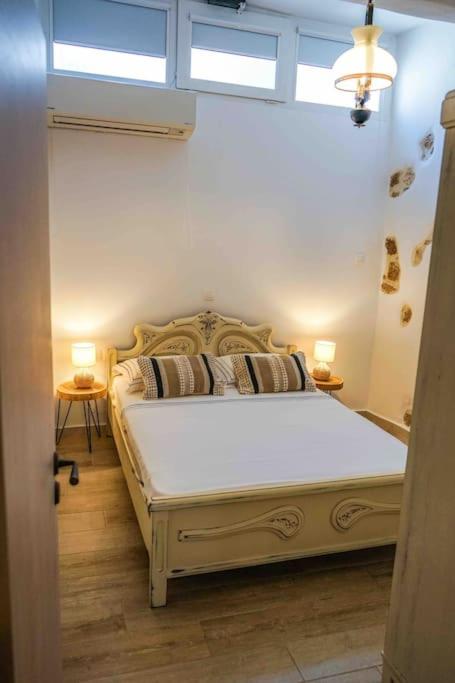 Apollona's Boutique Apartment