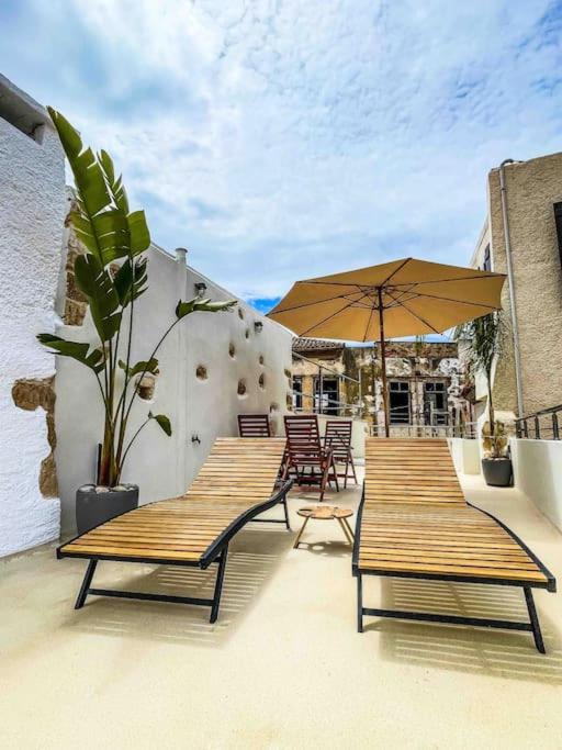 Apollona's Boutique Apartment