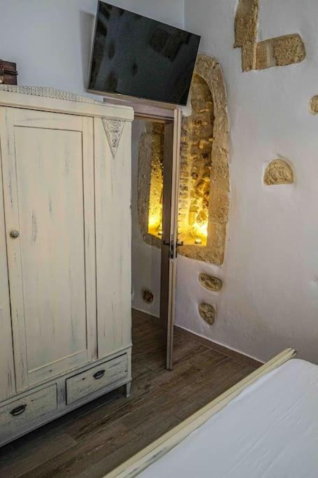 Apollona's Boutique Apartment