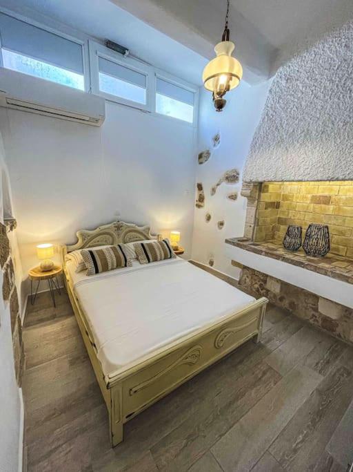 Apollona's Boutique Apartment
