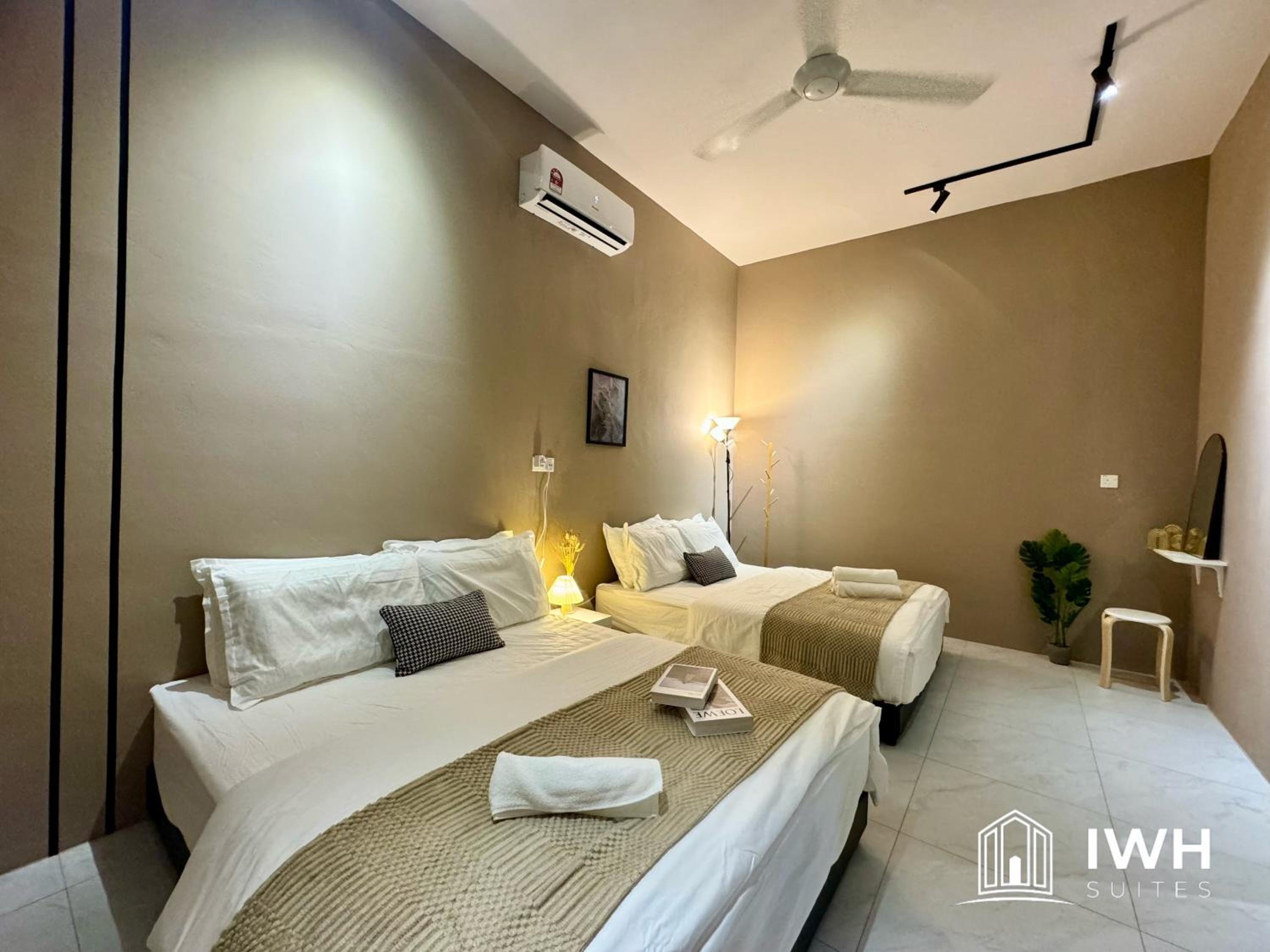 Ipoh Town SOHO Suites 8-34 pax by IWH Suites