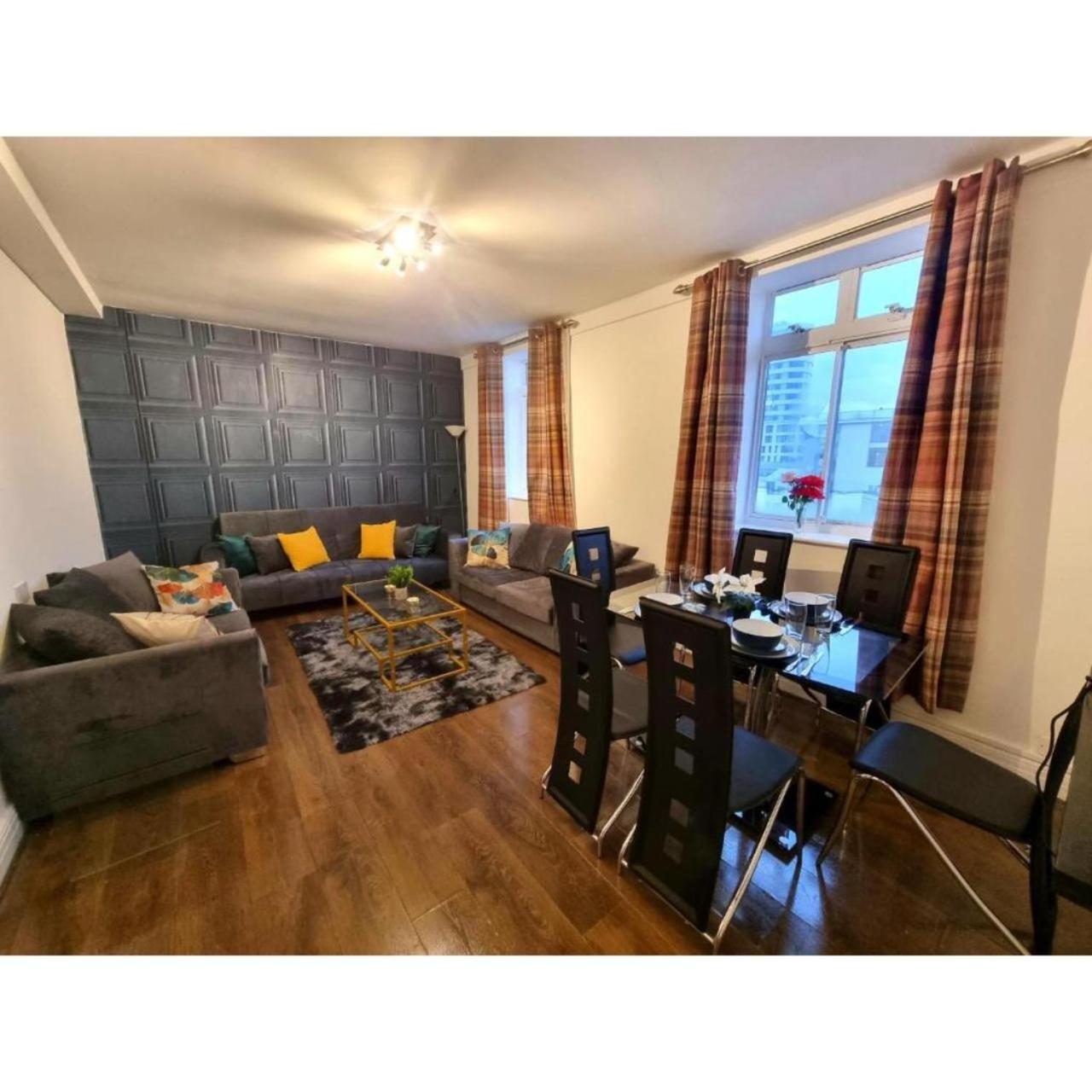 Dudley Court Apartment
