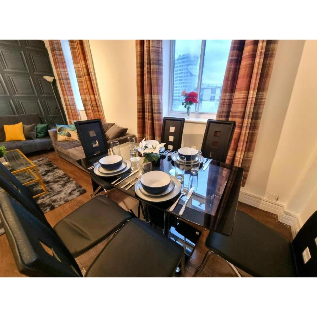 Dudley Court Apartment