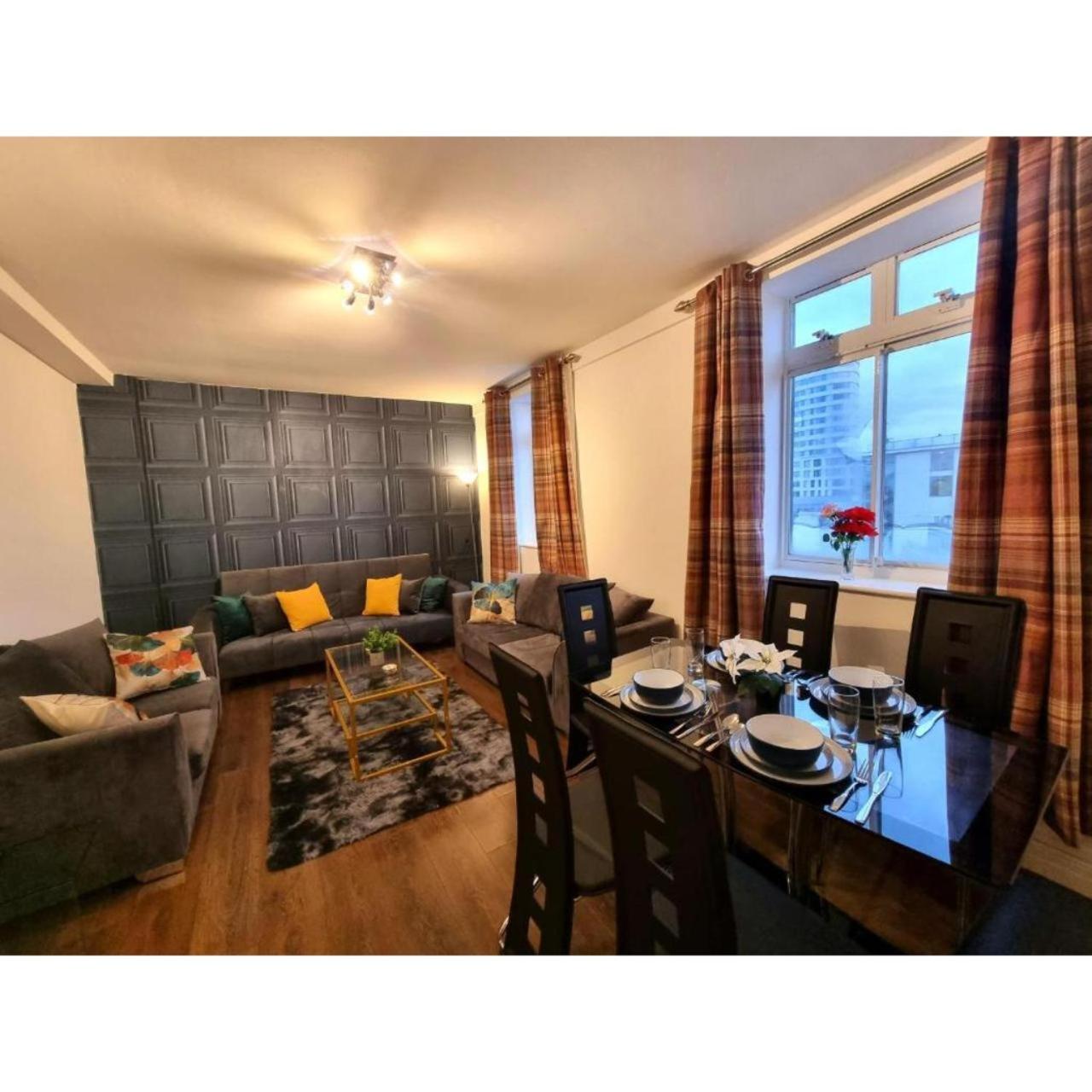 Dudley Court Apartment