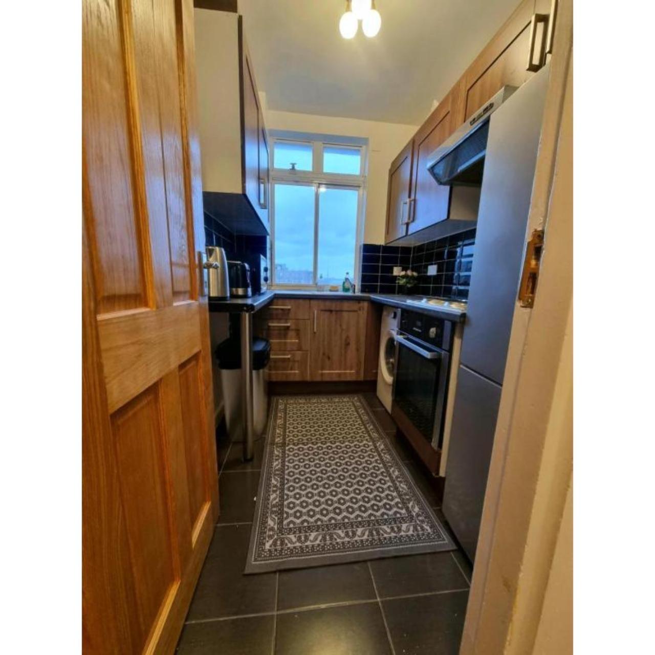 Dudley Court Apartment