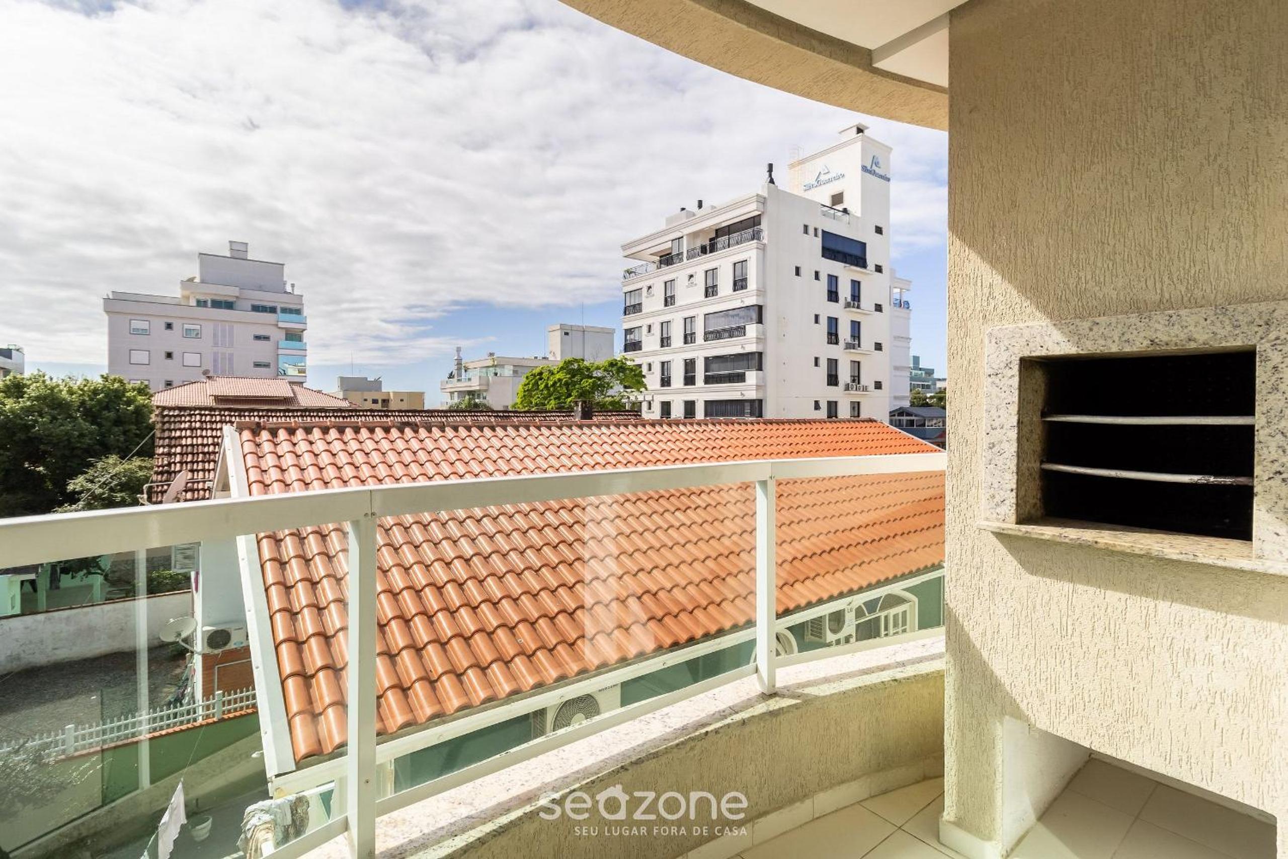 Apartamentos próximo a Praia de Bombas - ARZ