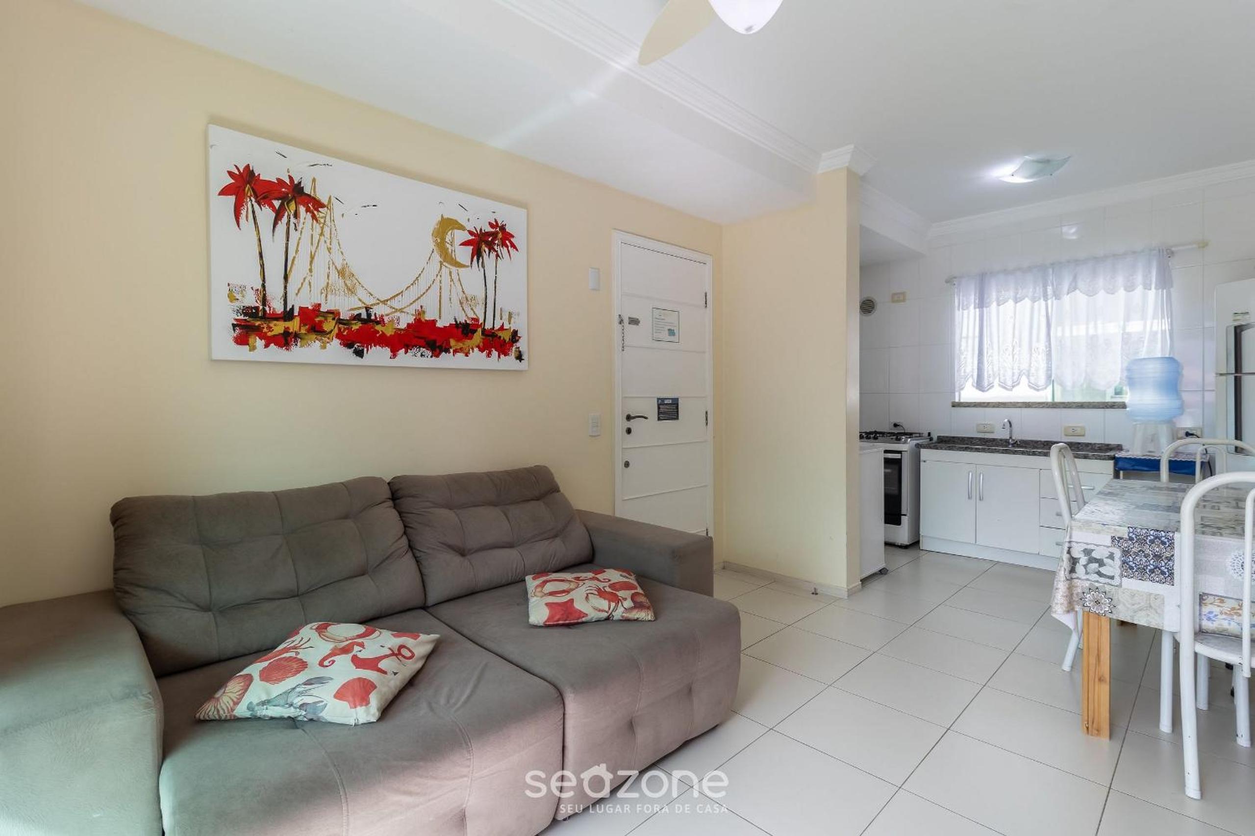 Apartamentos próximo a Praia de Bombas - ARZ