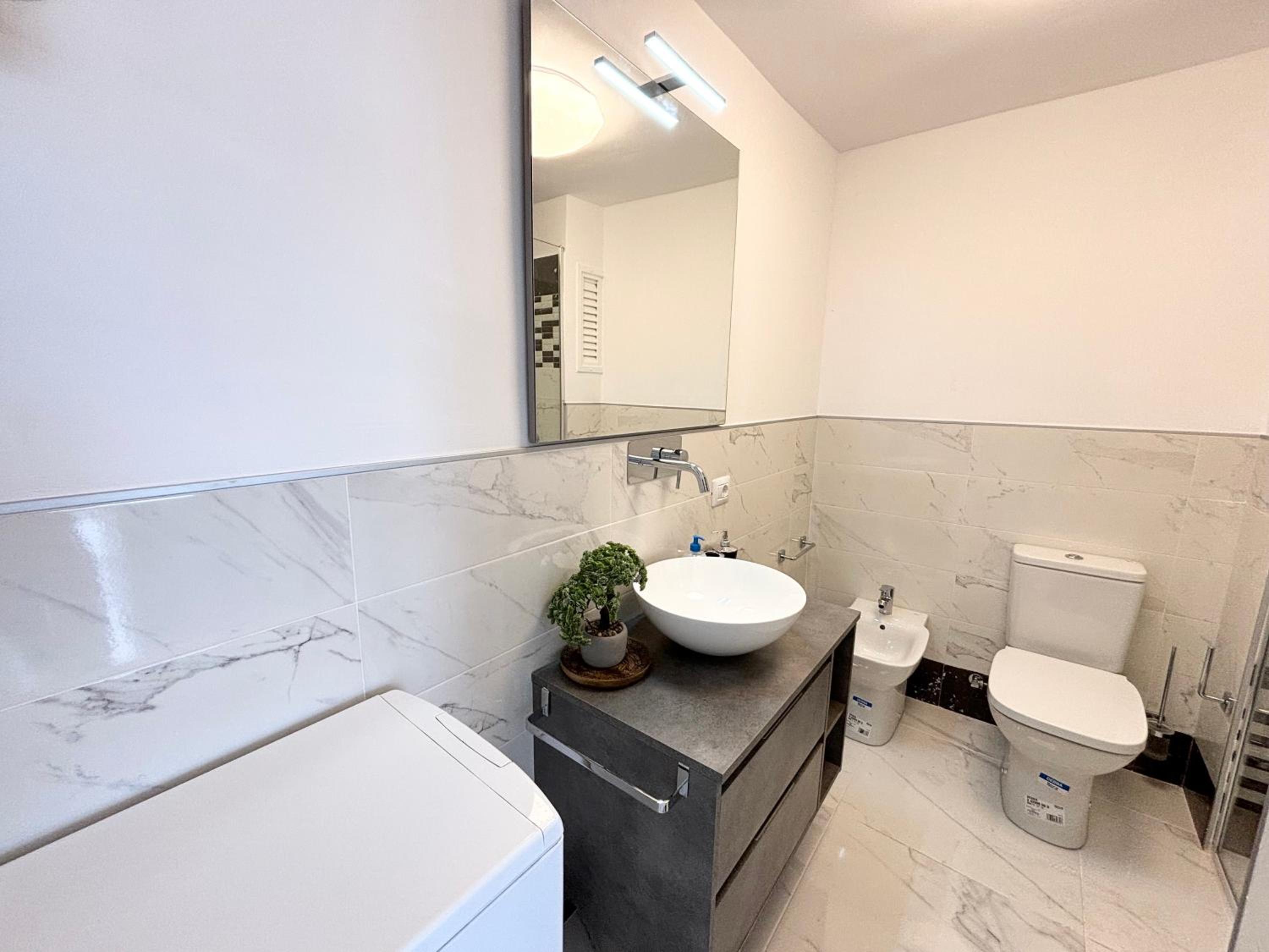 Luxury Ocean View Apartment 6th floor photo 3