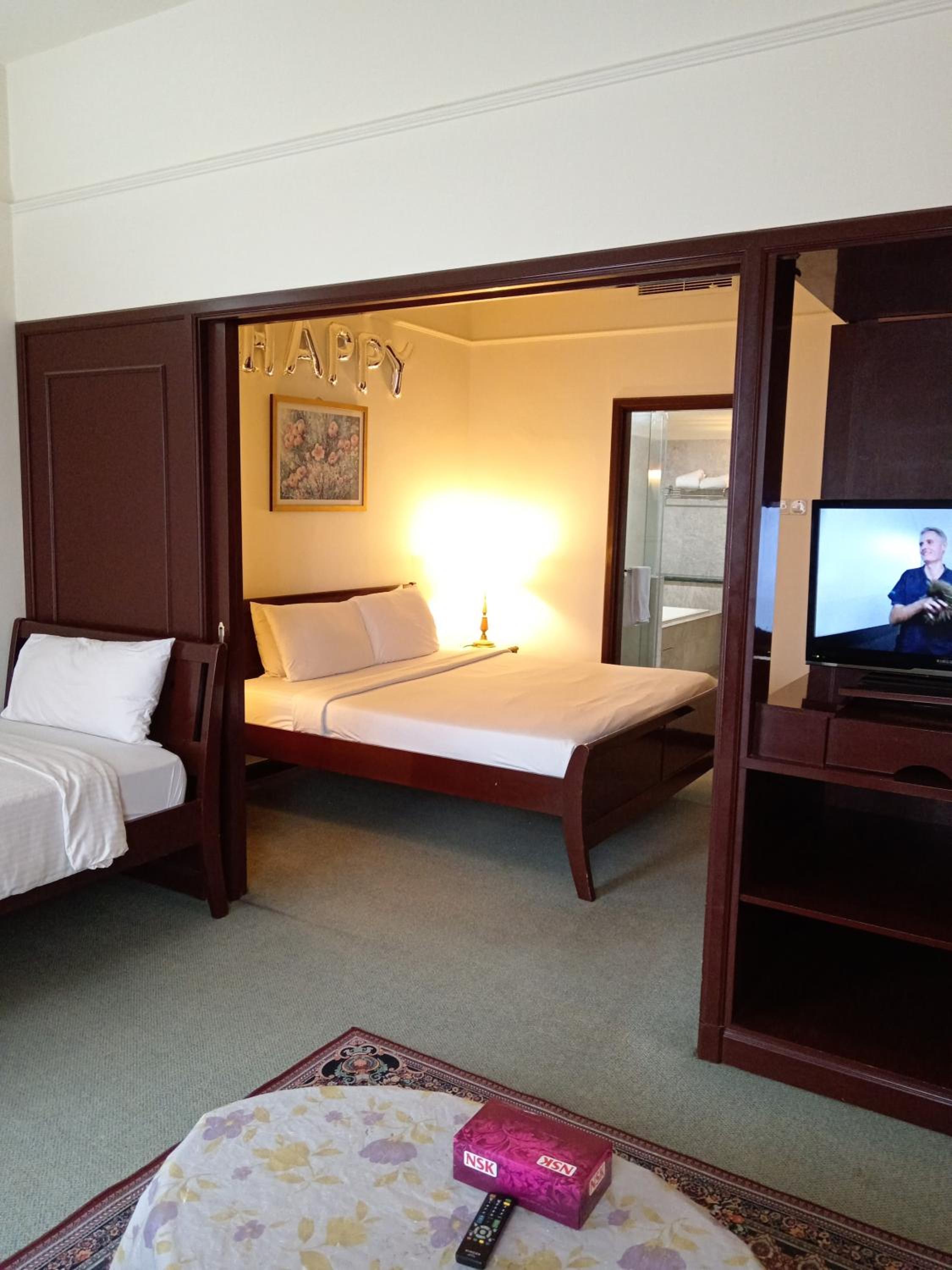 KING SERVICE SUITES at TIMES SQUARE