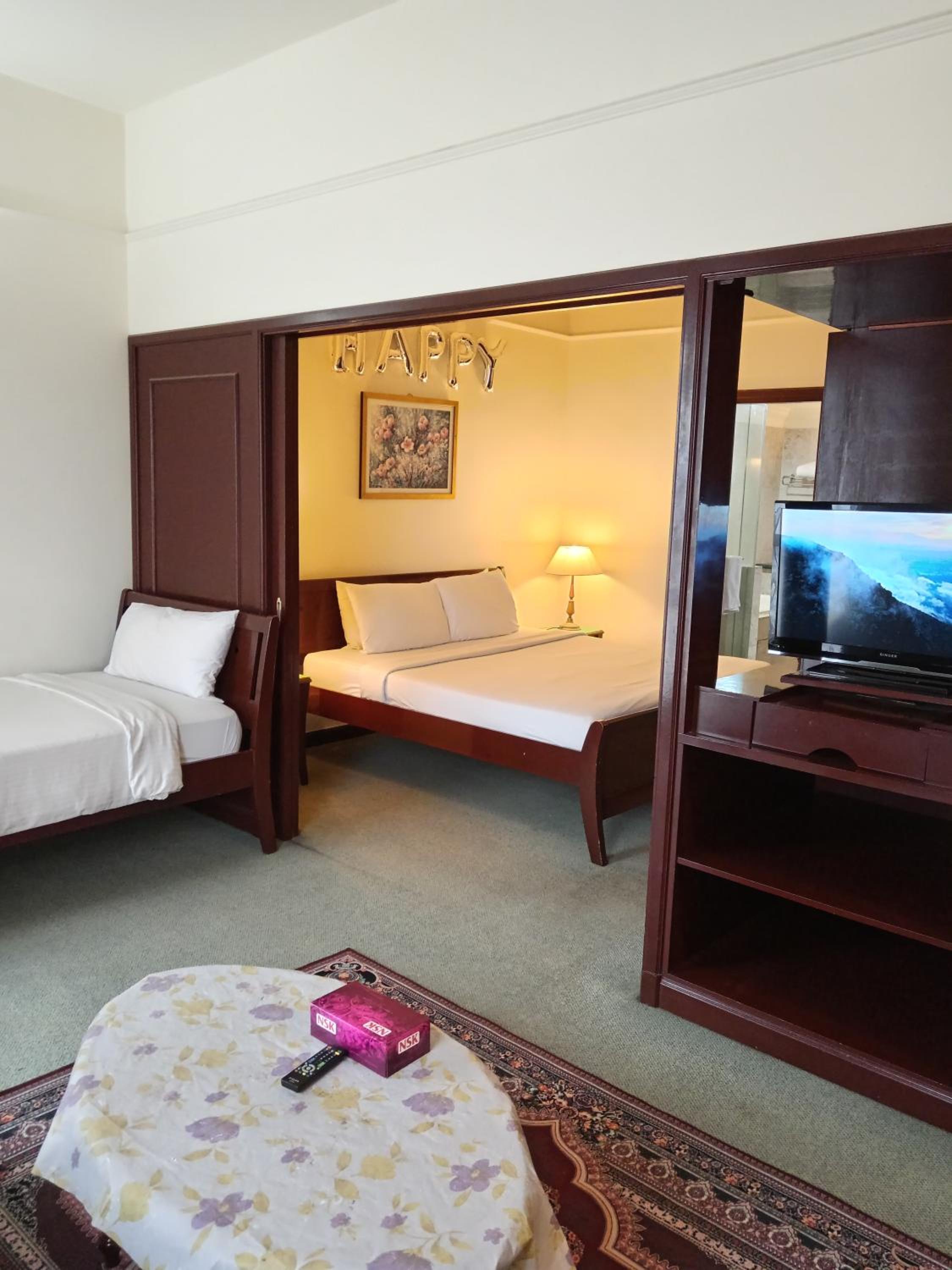 KING SERVICE SUITES at TIMES SQUARE