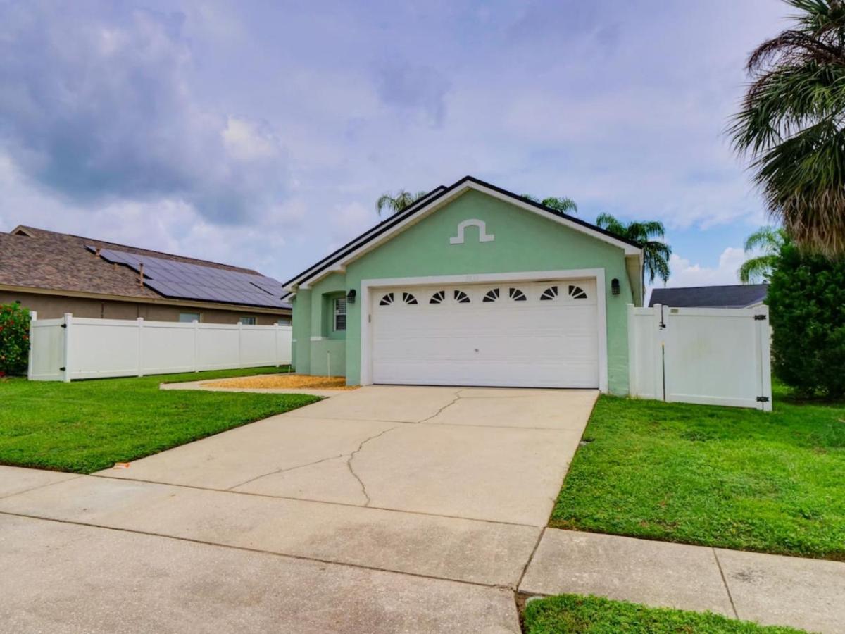 Pool home 5 miles to Disney Great for families