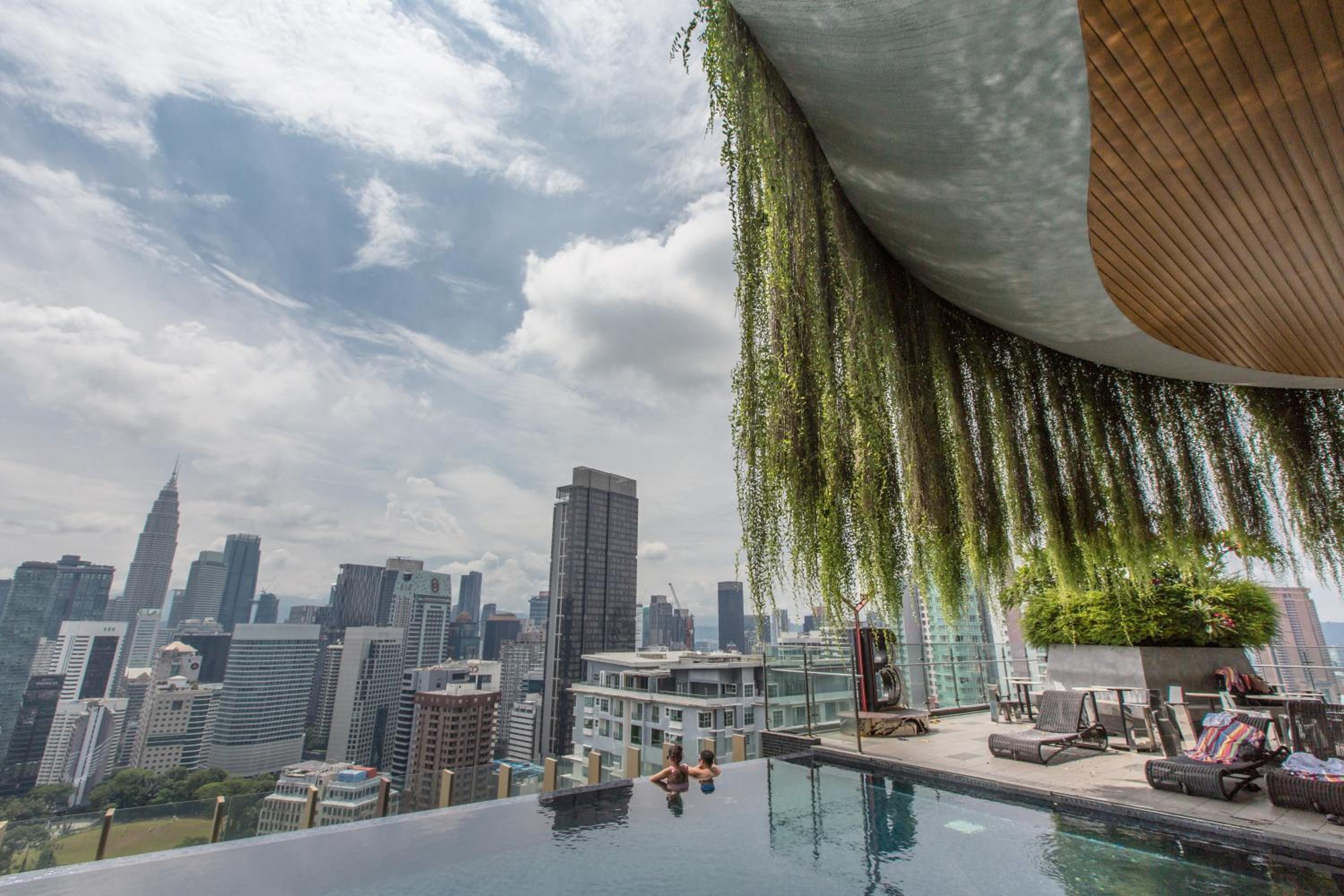Ceylonz Suites near KLCC& KL Tower by My Trip & My Stay