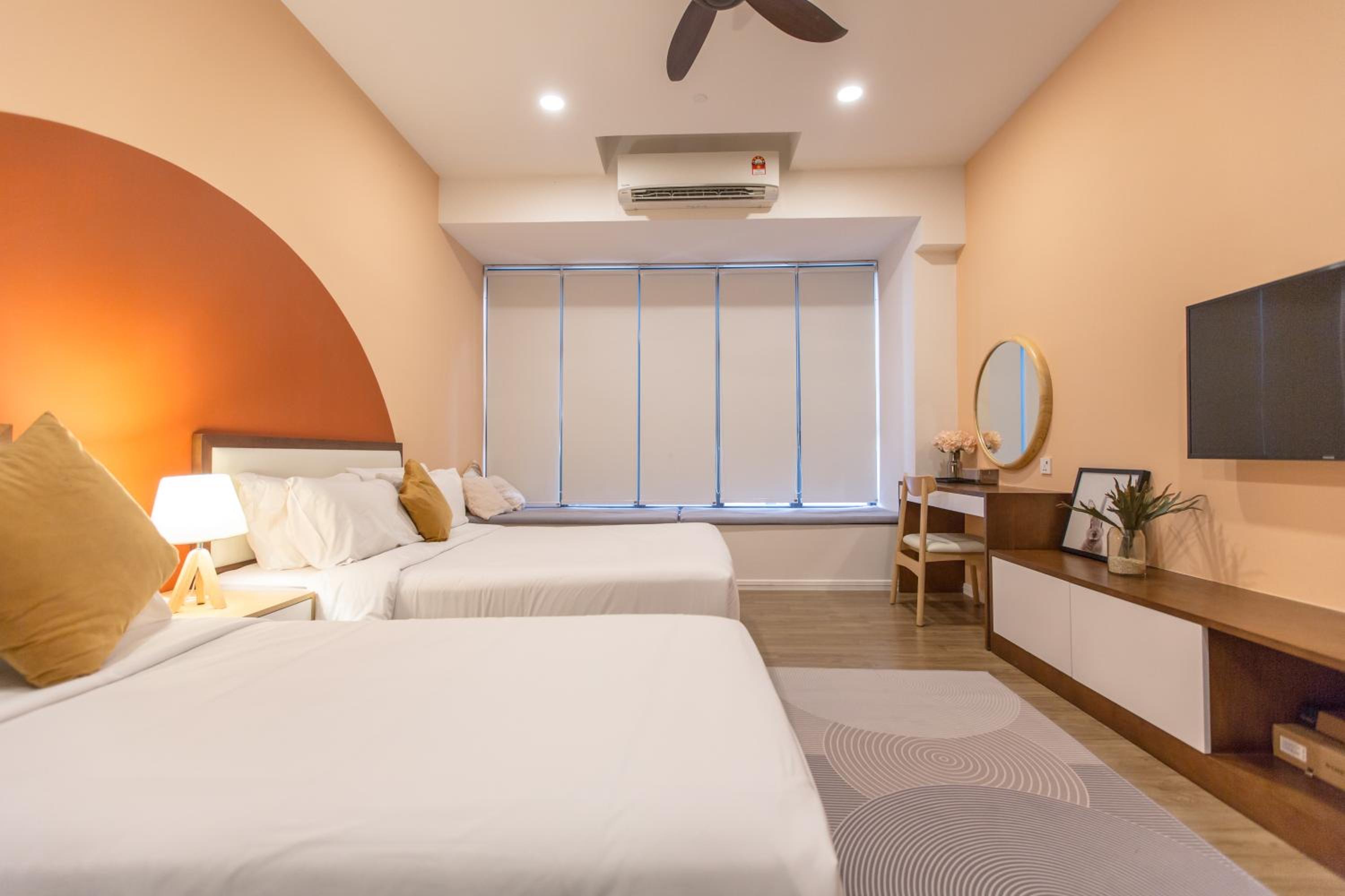 Ceylonz Suites near KLCC& KL Tower by My Trip & My Stay