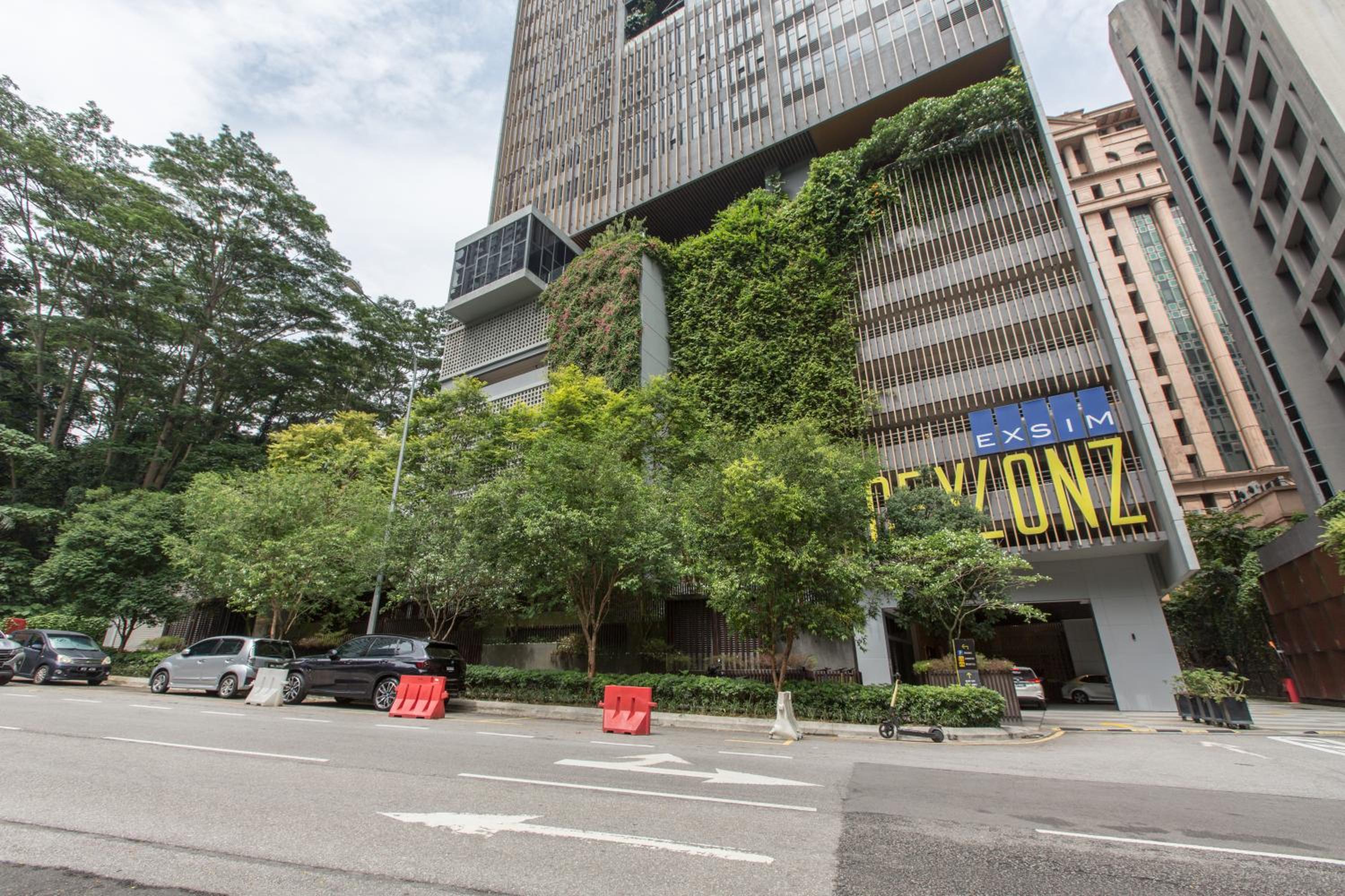 Ceylonz Suites near KLCC& KL Tower by My Trip & My Stay