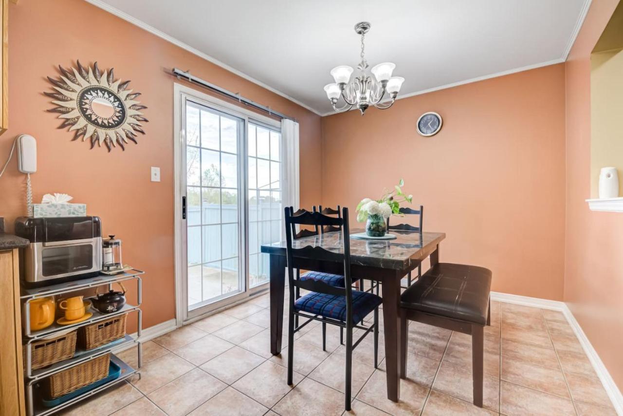 Brampton Retreat - Quiet 2BR Residential Area