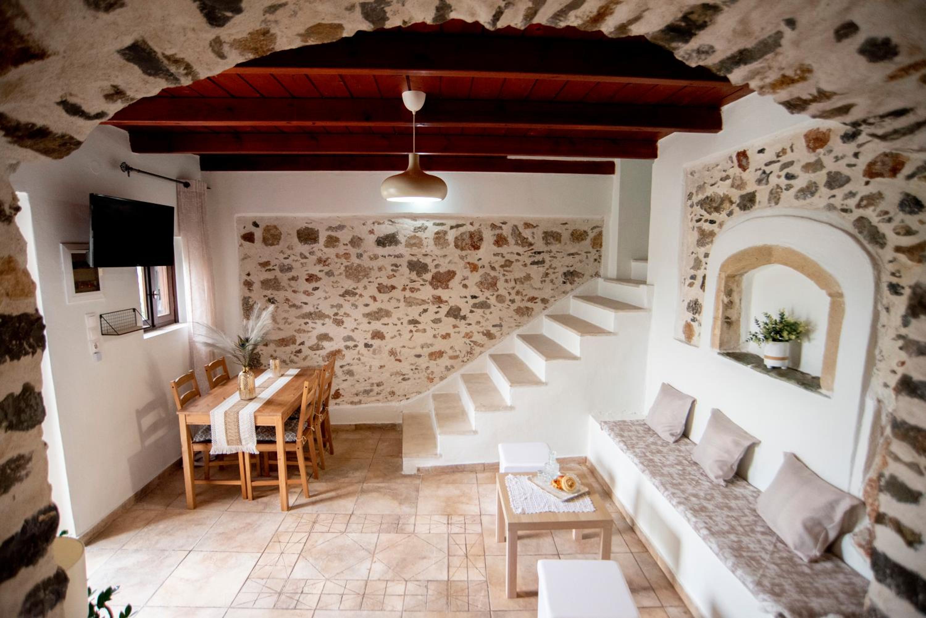 Kleanthe's Home view 3