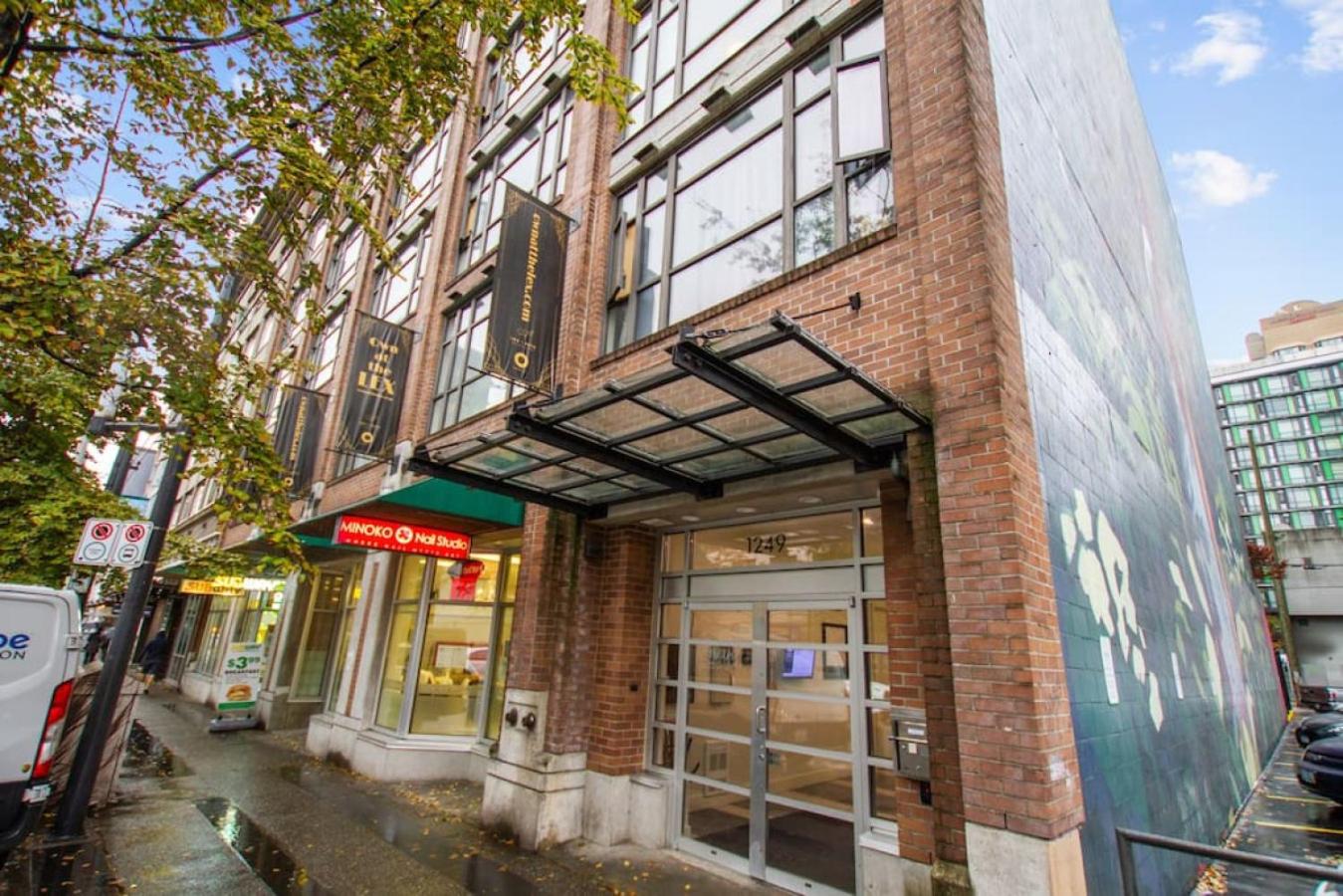 Condo in the Heart of Granville