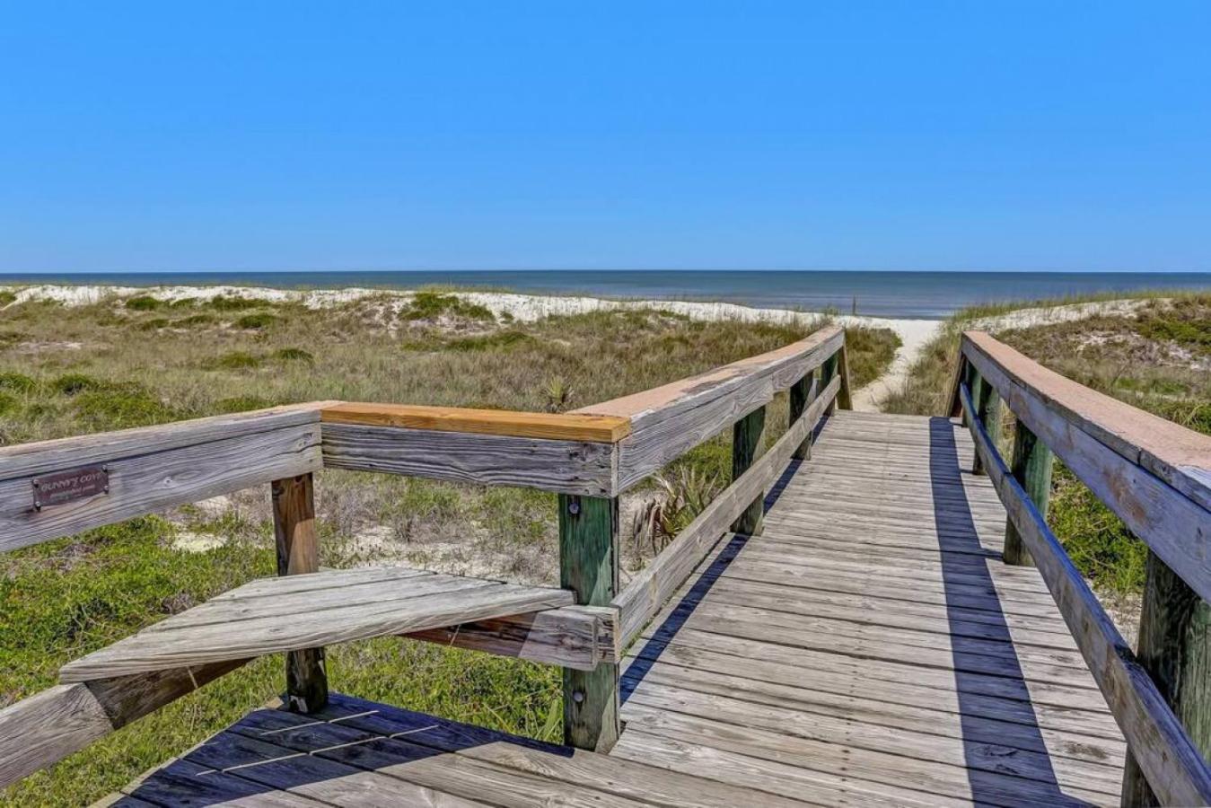 Ketch Courtyard Condo - Oceanview Balcony - Pool - Steps from the Beach view 5