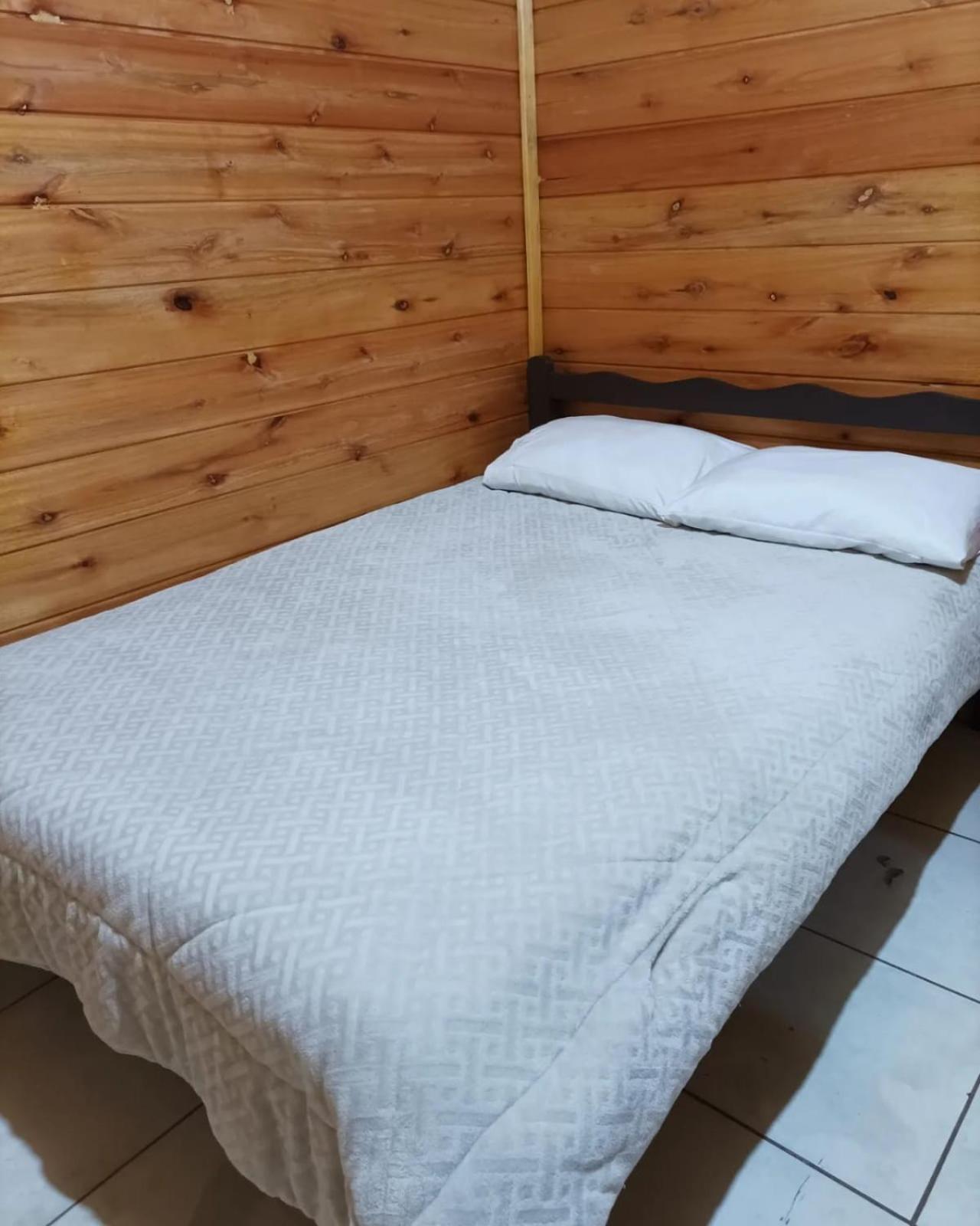 Casa de Campo Goiaba Serrana em Urubici, Natureza, Fogueira e Fogão a Lenha, Até 10 Pessoas