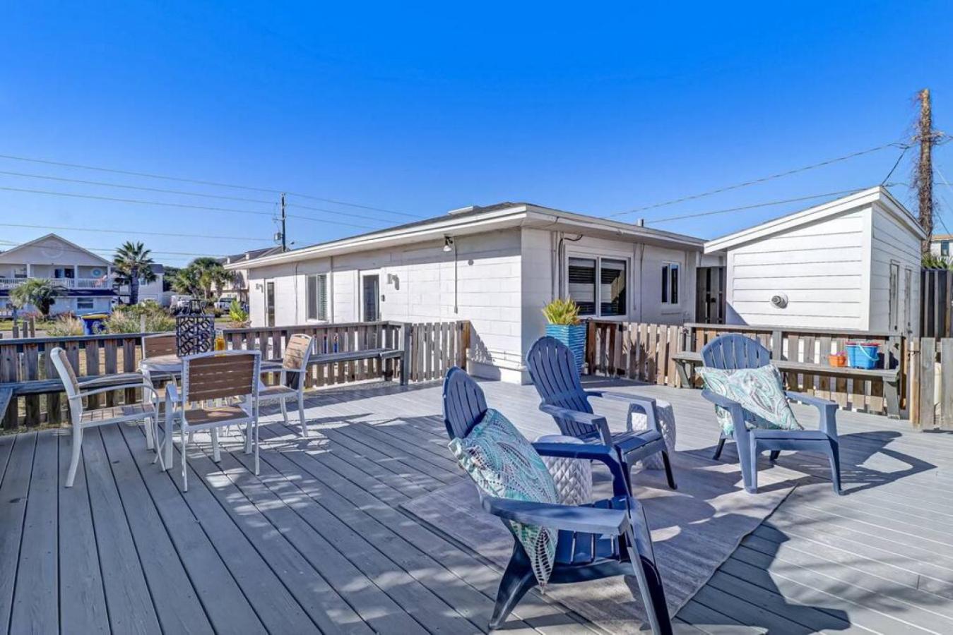 Coastal Cottage 214 - Large Ocean View Deck - Gas Grill view 3