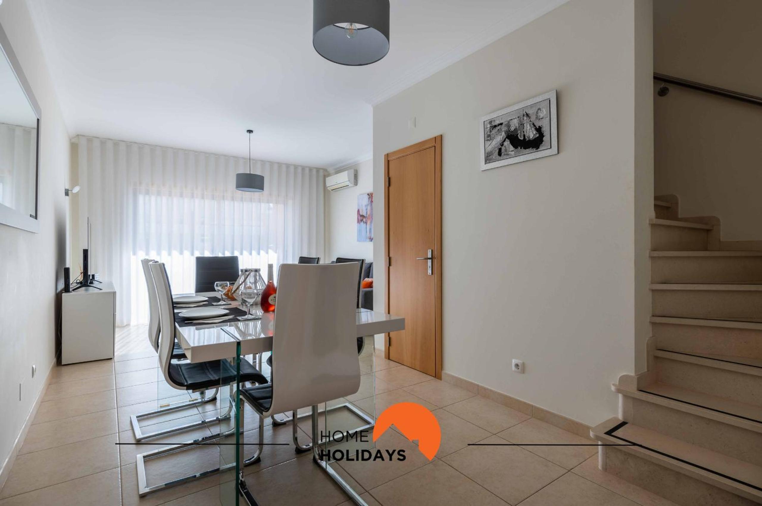 #226 Vila LII Pool & Comfort view 3