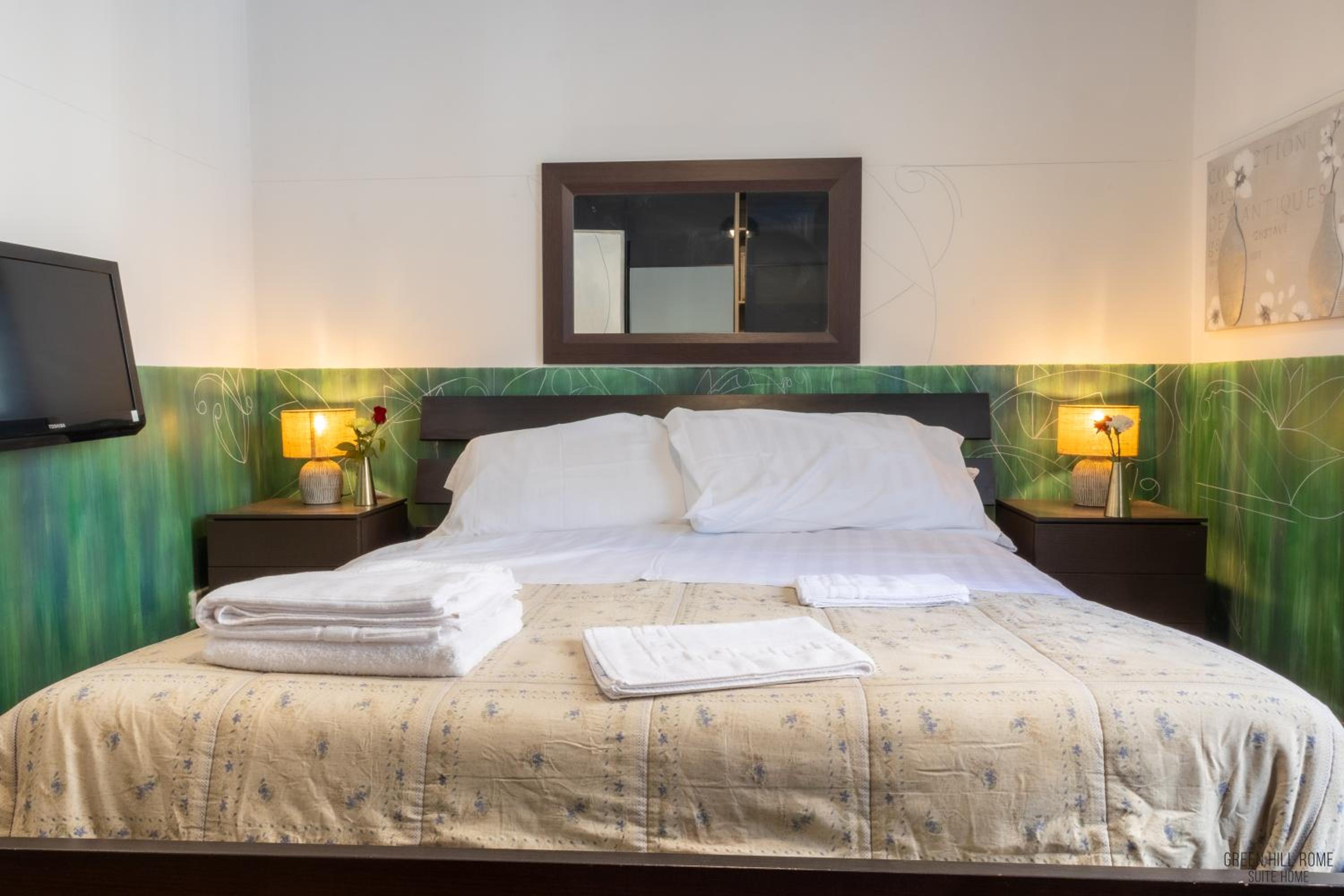 Green Hill Rome Suite Home