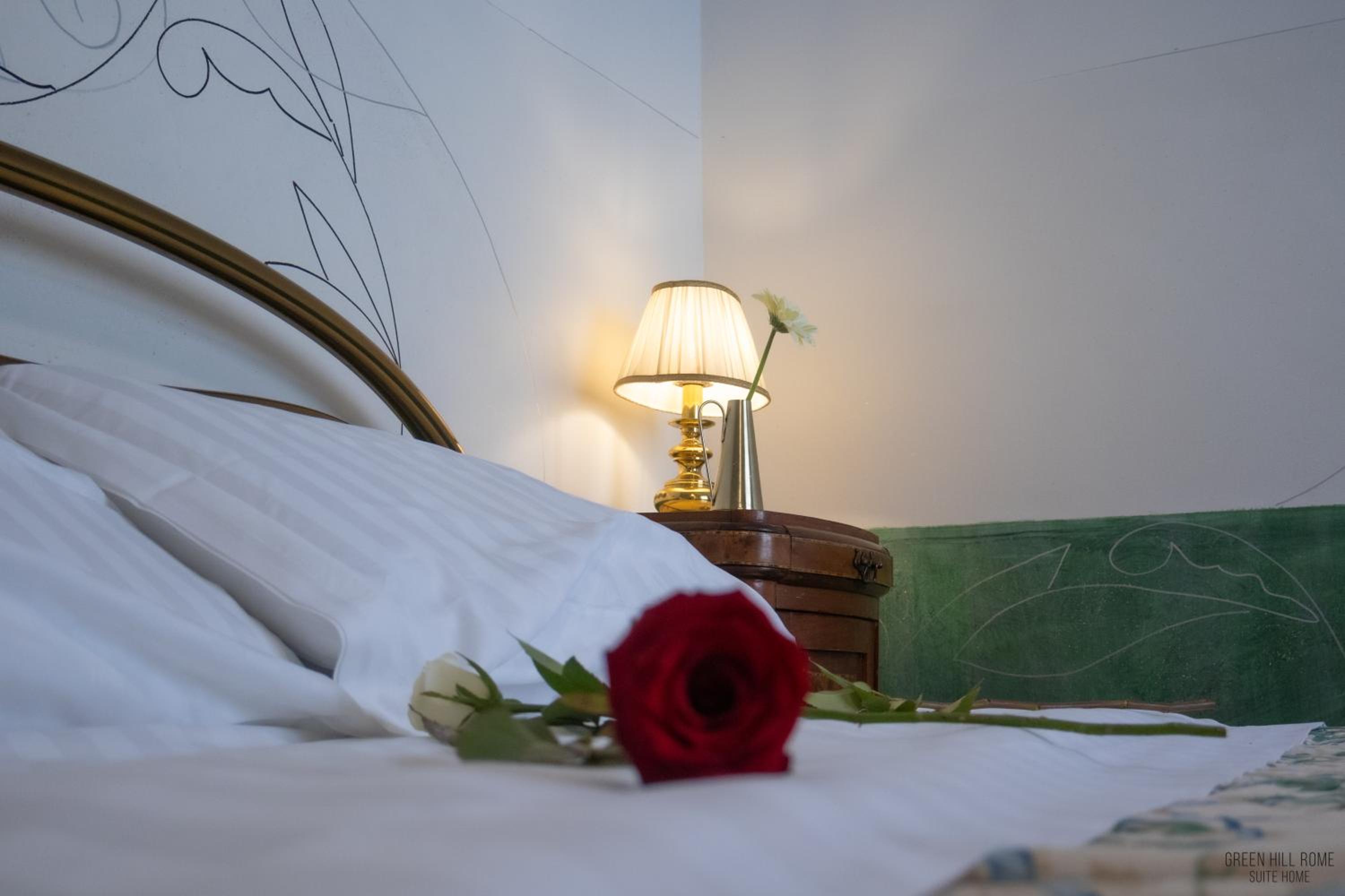 Green Hill Rome Suite Home