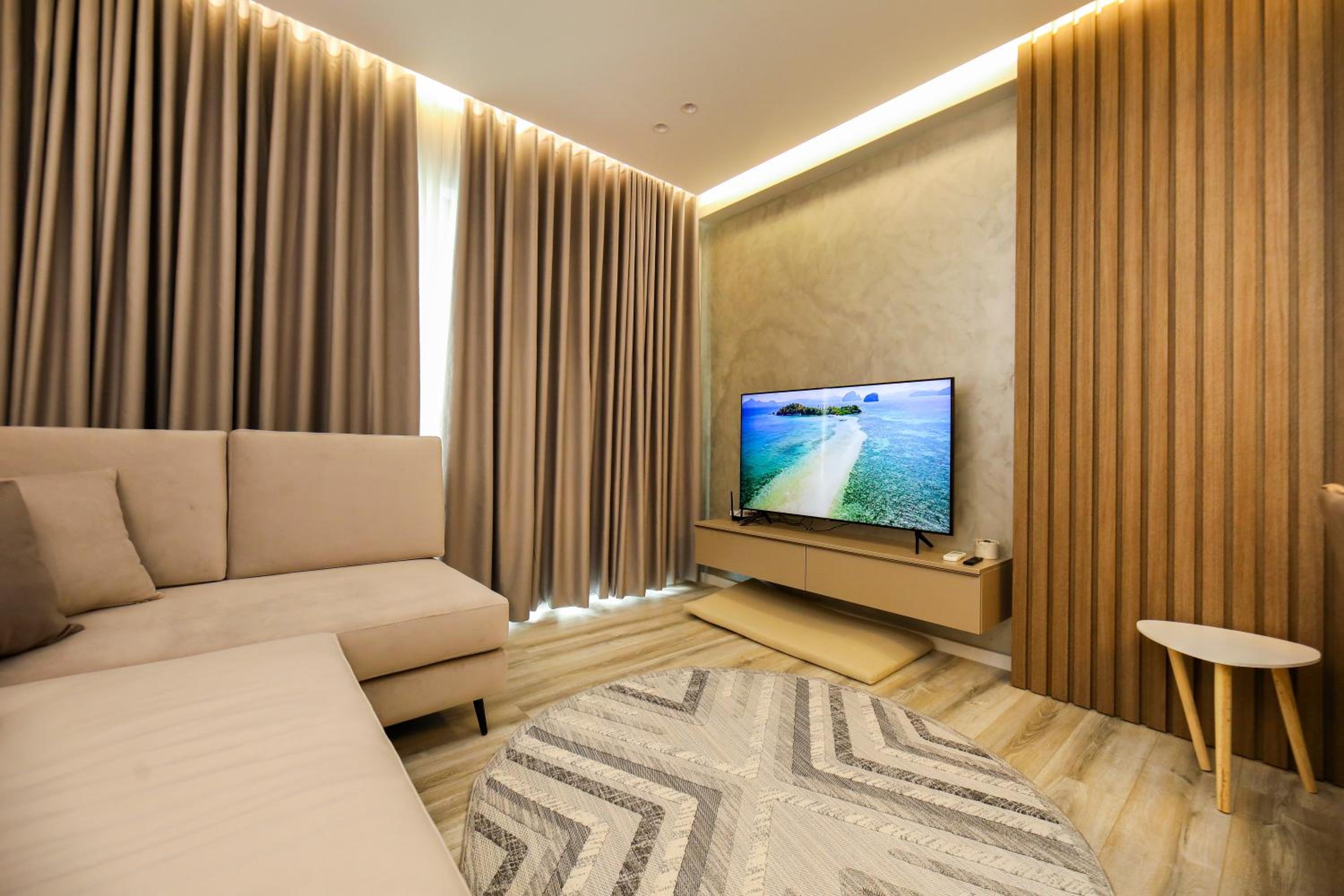 Nova Luxury Home