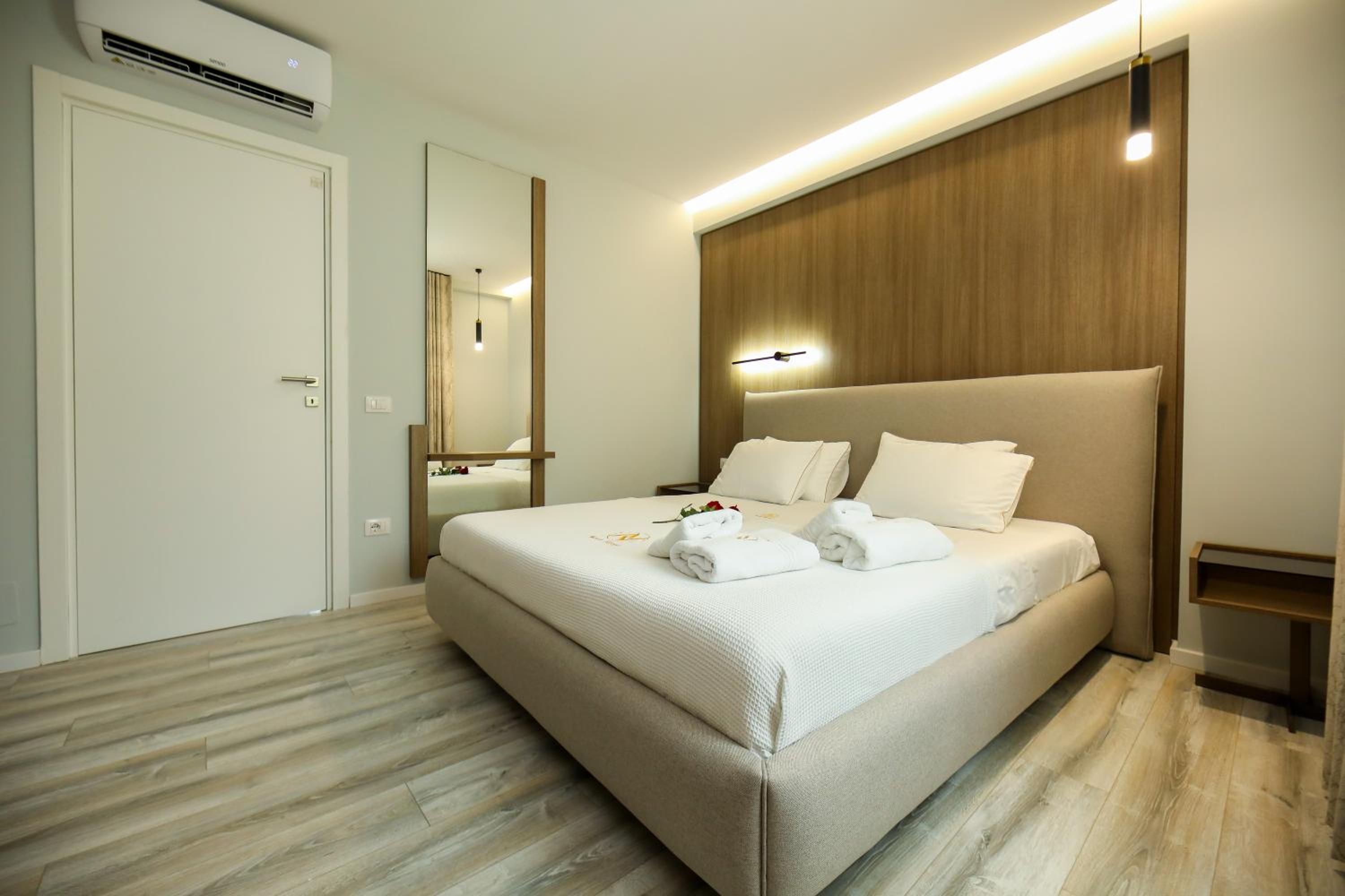 Nova Luxury Home