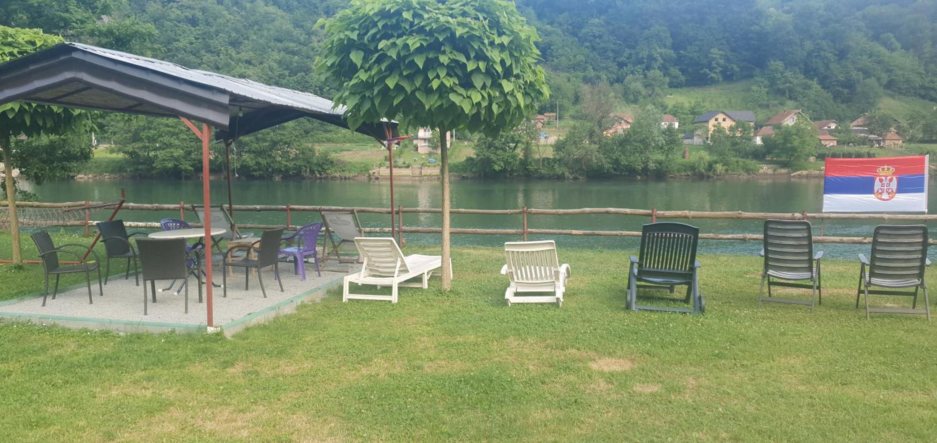Kamp kućica trokrevetna view 5