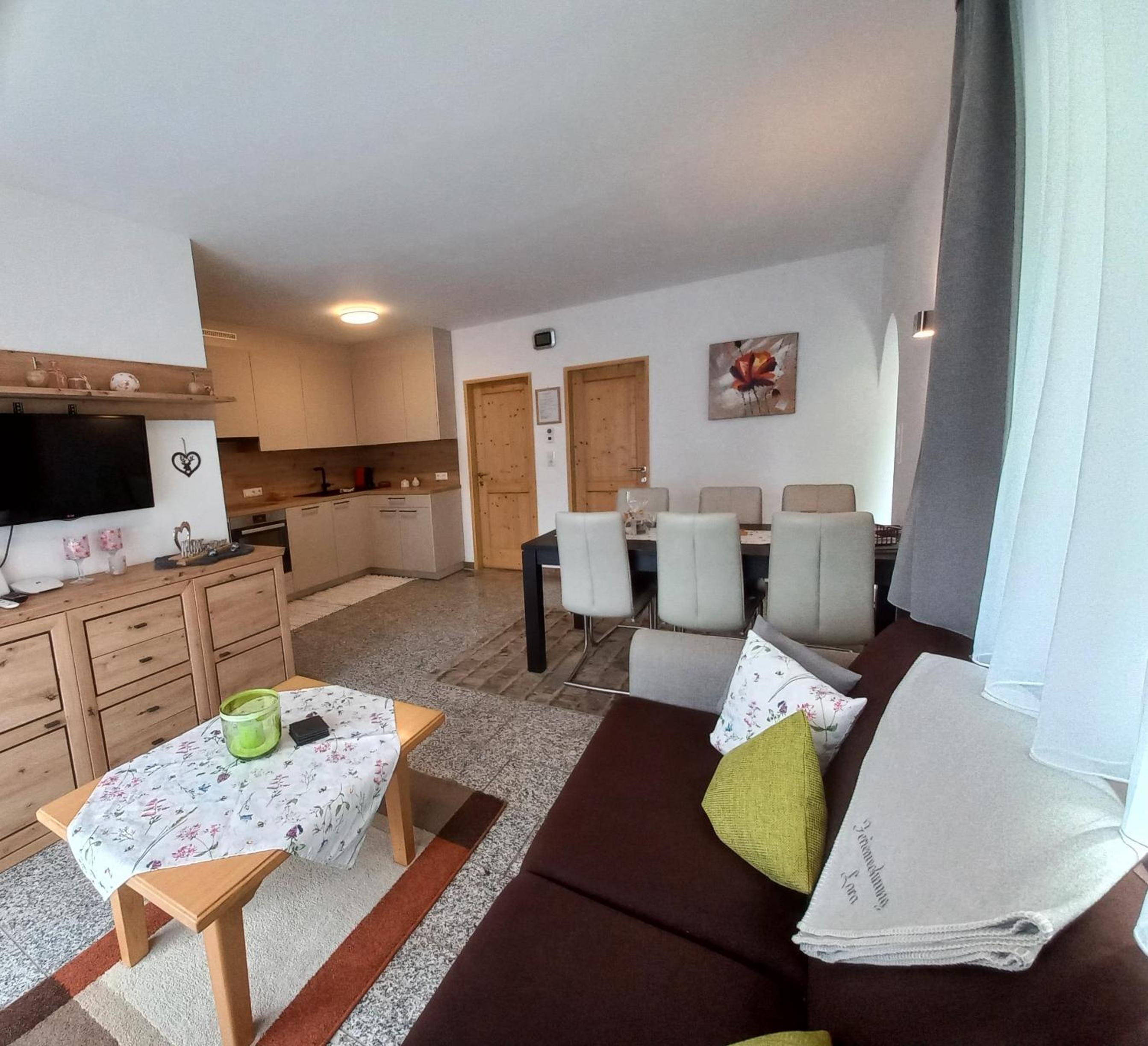 Ferienwohnung Lara