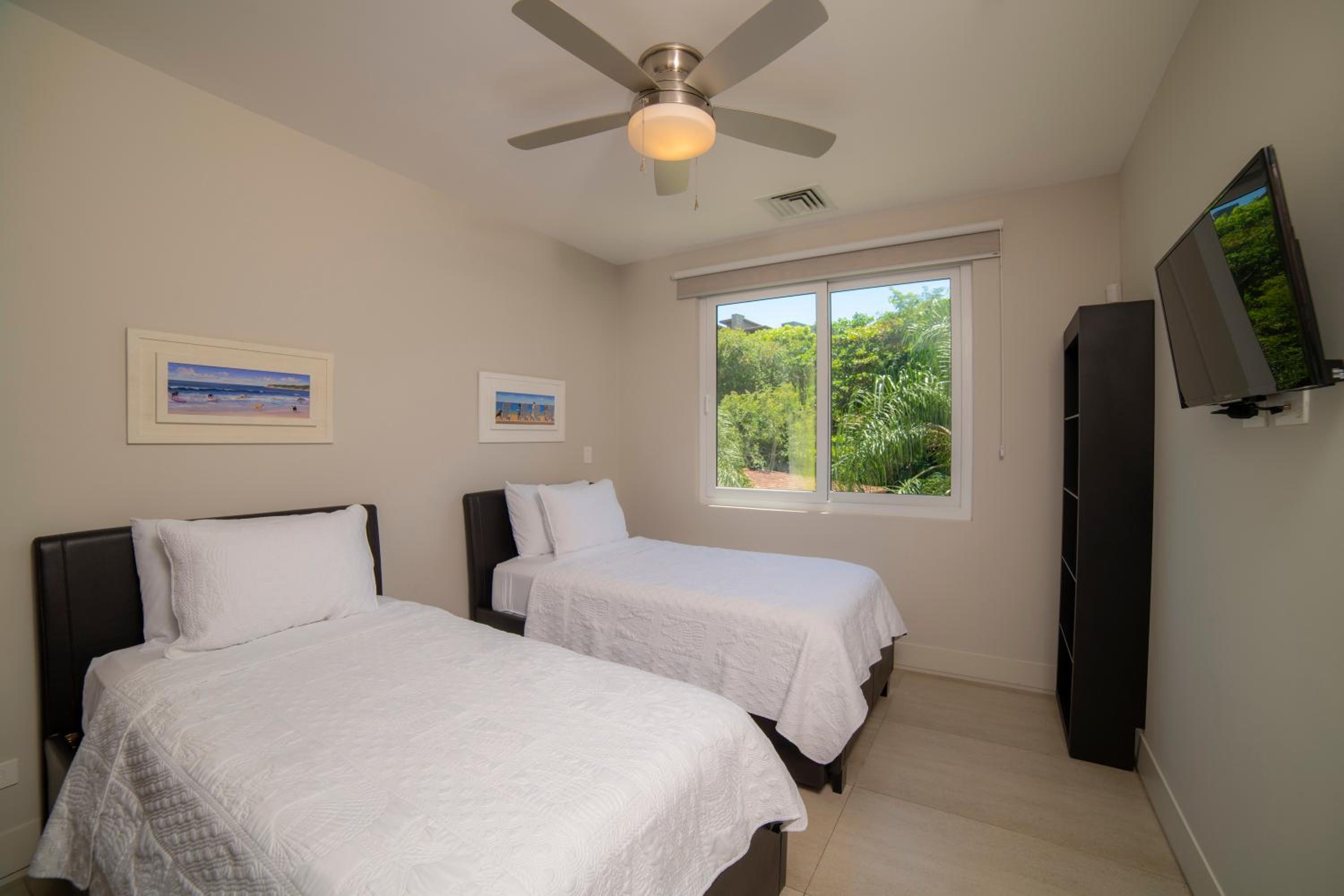 Miramar 2D 3 bdr Ocean View in Los Suenos