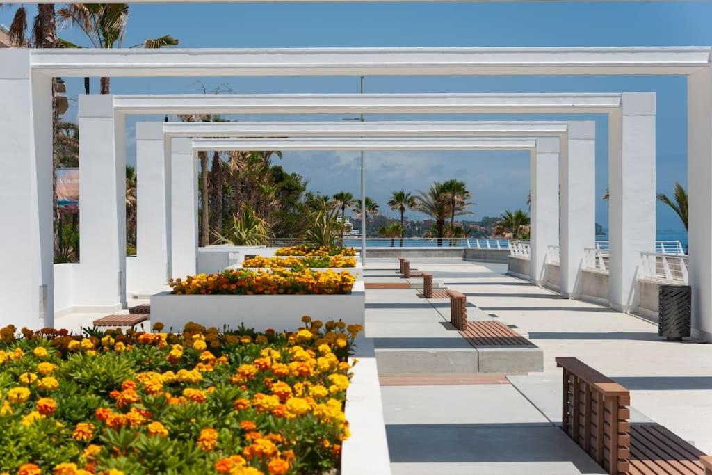 Modern villa with private pool close to Estepona